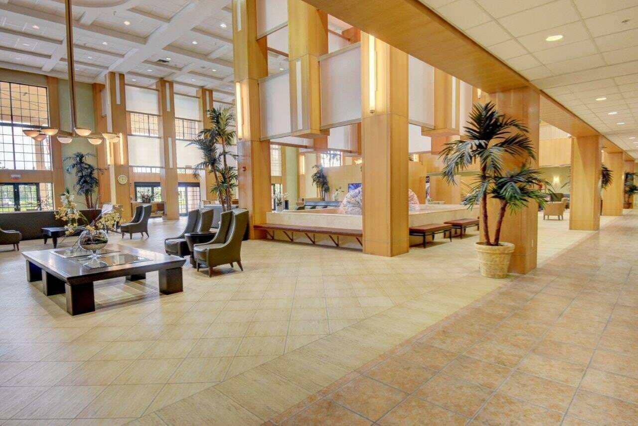 1052 Rexford C, Boca Raton, FL 33434 09_CV (8)