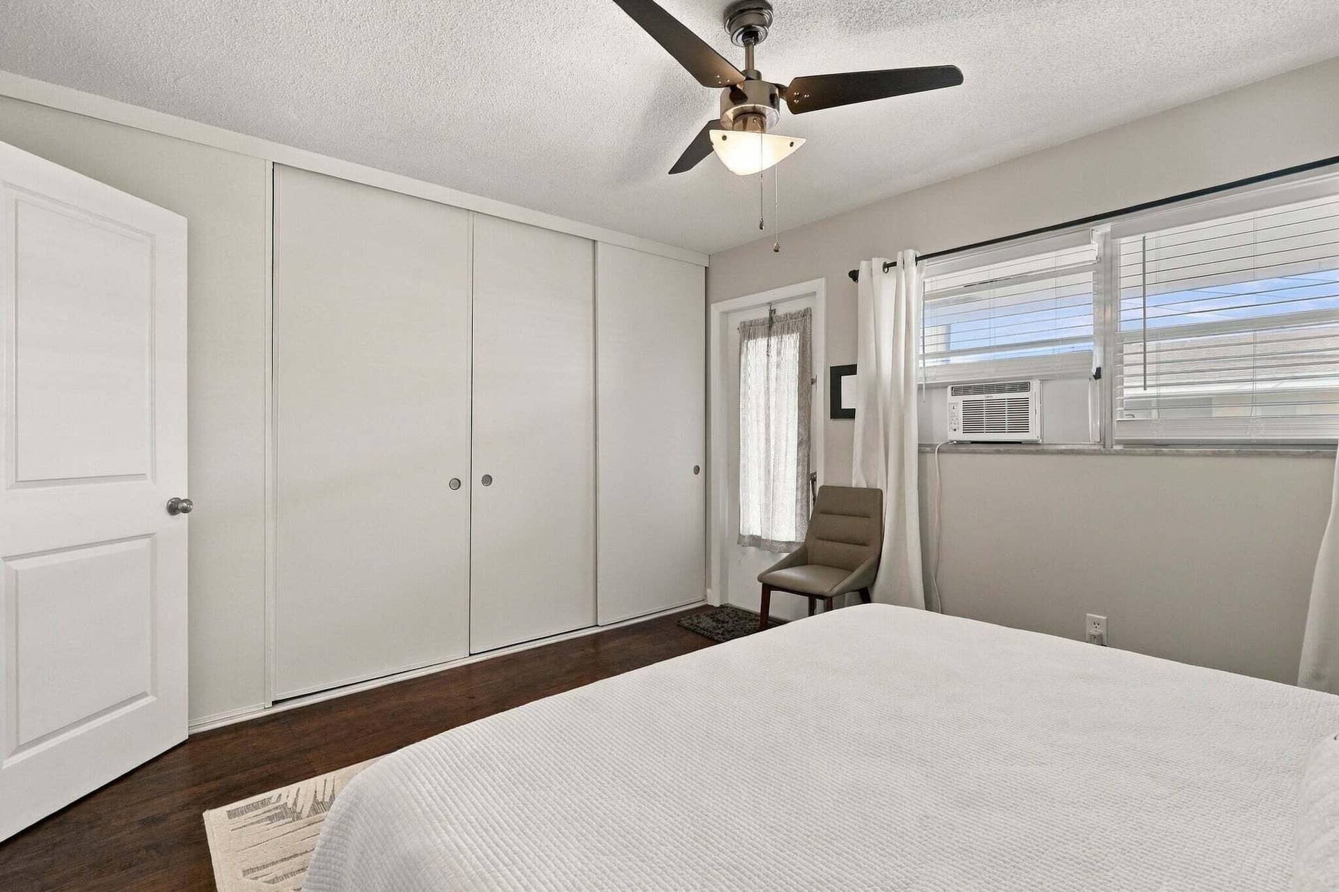 2111 NE 56TH Street, #207, Fort Lauderdale, FL 33308 22-1Z3A1081
