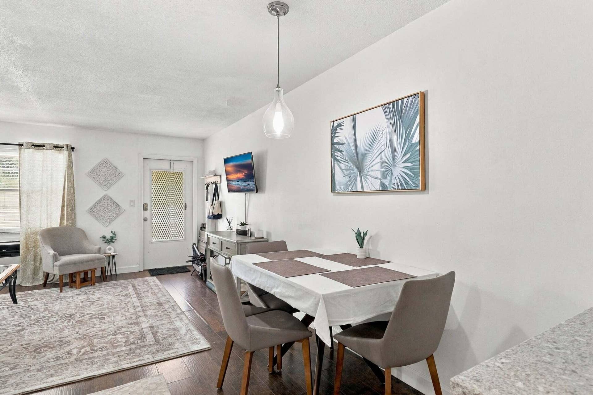 2111 NE 56TH Street, #207, Fort Lauderdale, FL 33308 17-1Z3A1066