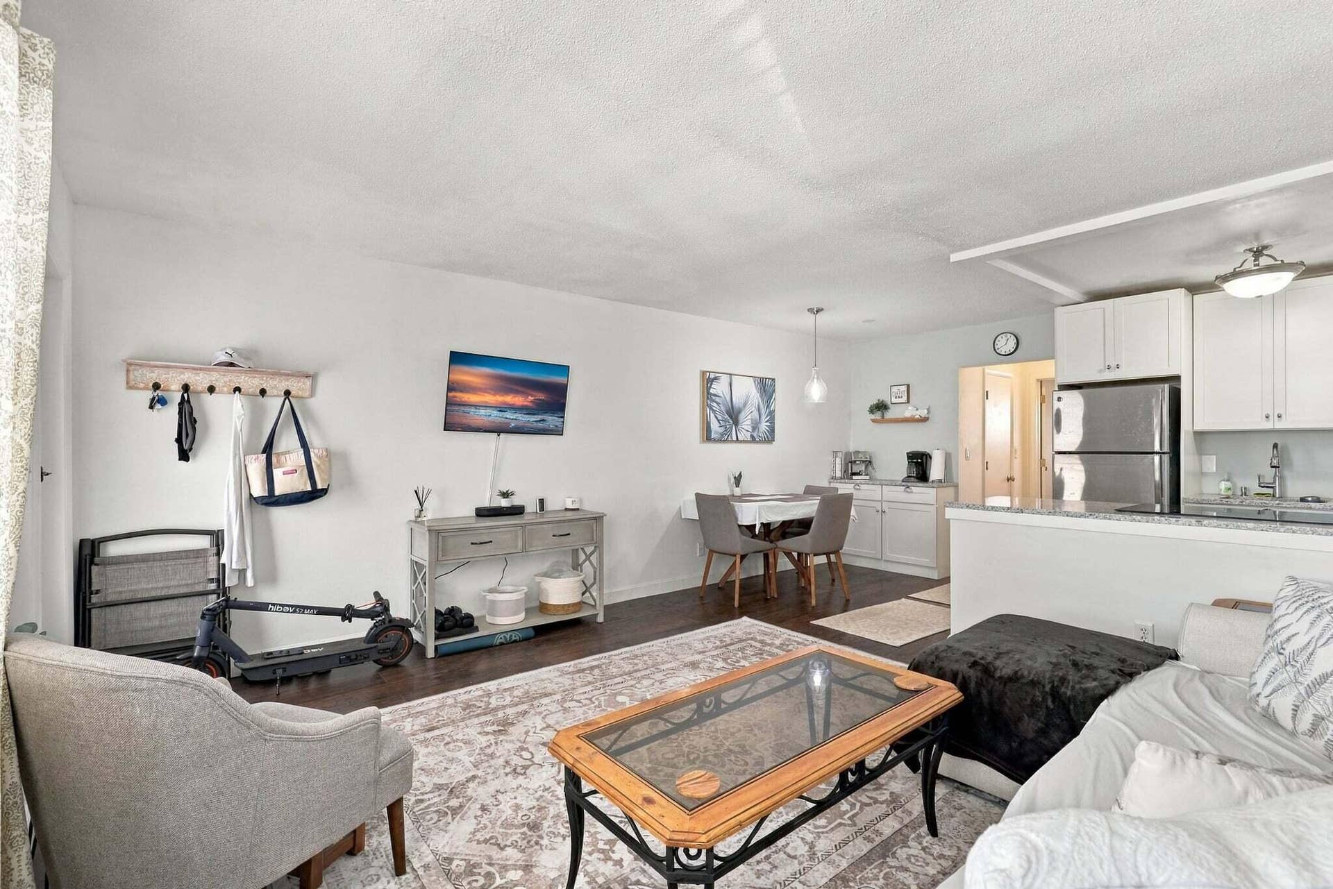 2111 NE 56TH Street, #207, Fort Lauderdale, FL 33308 09-1Z3A1042