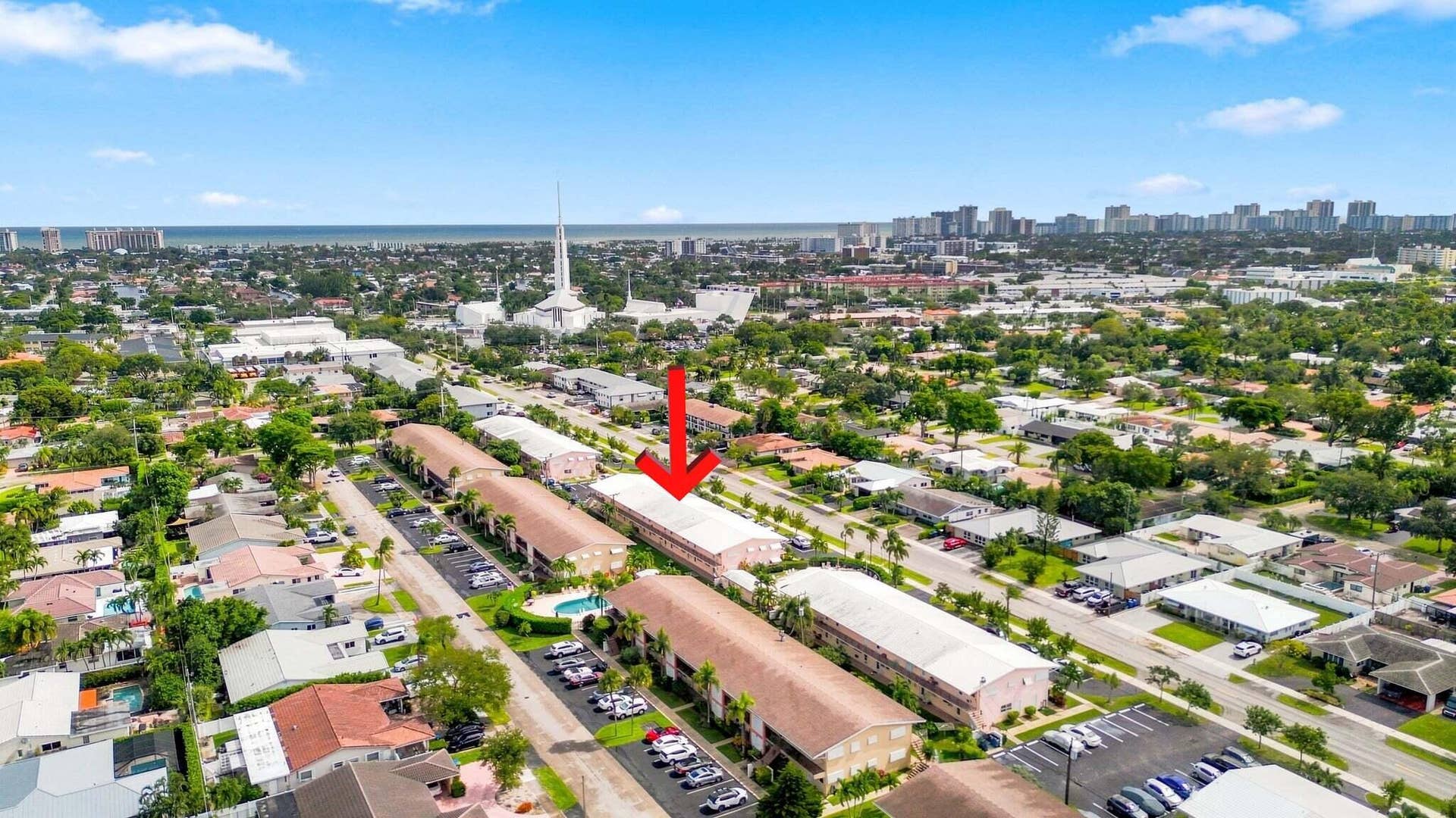 2111 NE 56TH Street, #207, Fort Lauderdale, FL 33308 29-DJI_0020