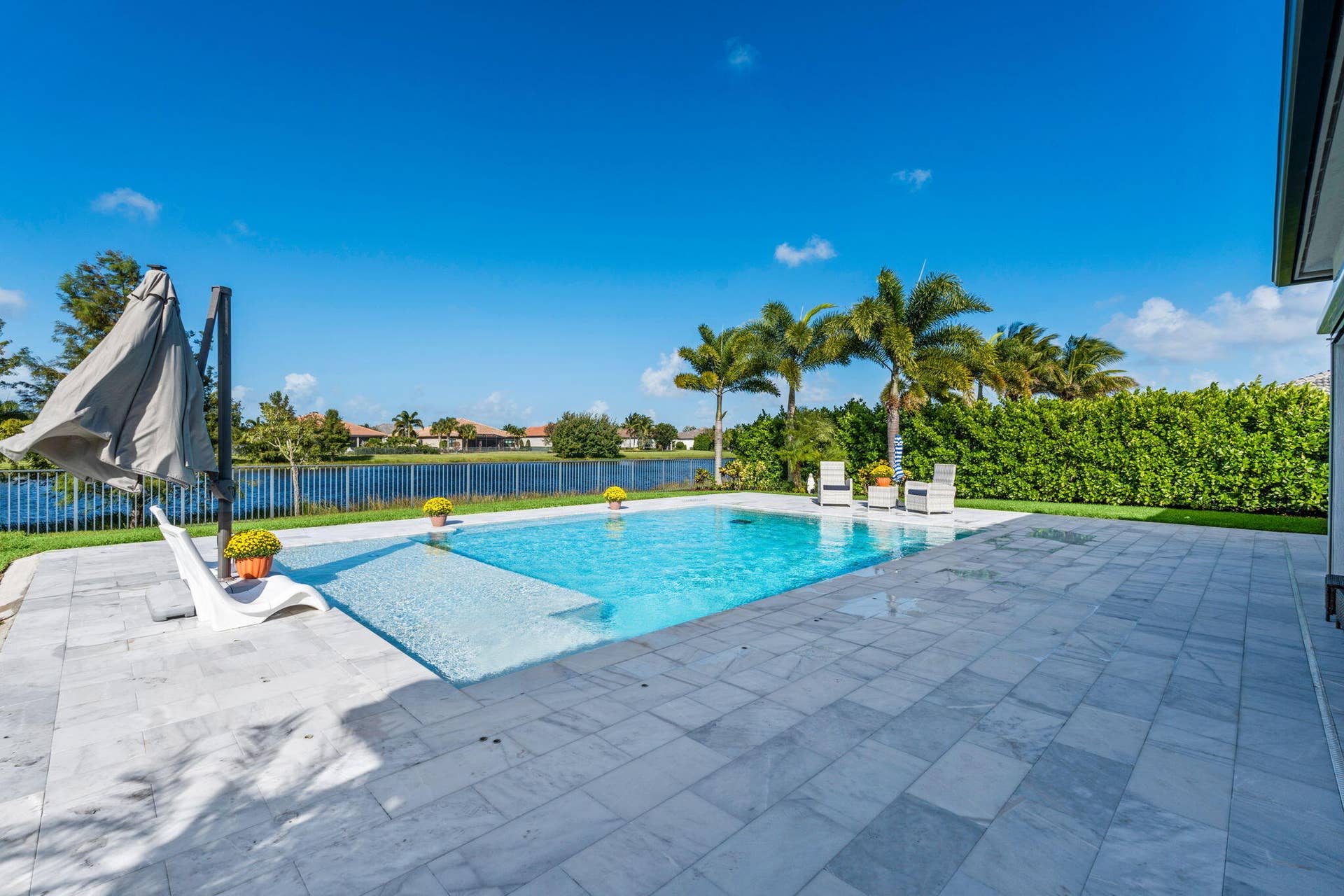 9113 Balsamo Drive, Palm Beach Gardens, FL 33412 44-web-or-mls-A7401594