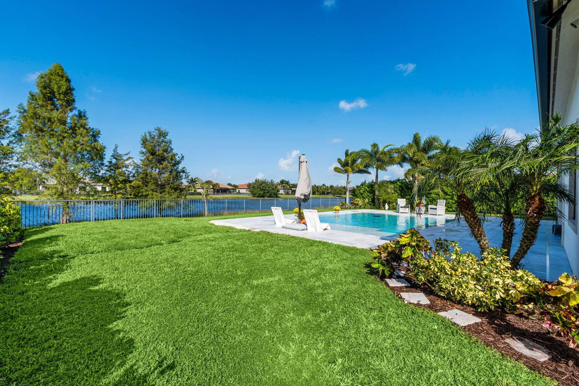 9113 Balsamo Drive, Palm Beach Gardens, FL 33412 50-web-or-mls-A7401595