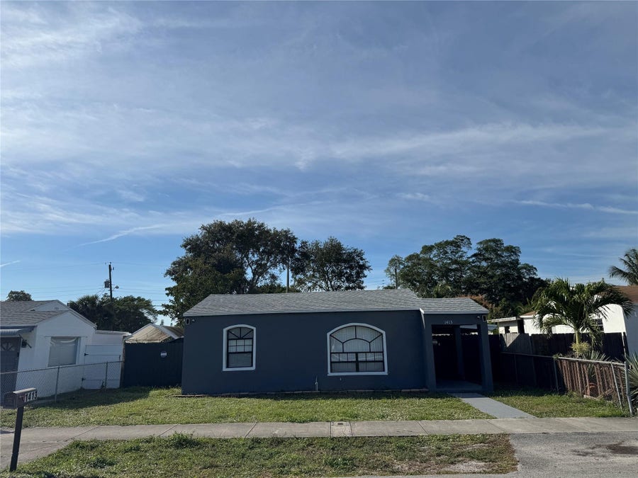 Property photo for 1413 SW 41ST Avenue, Fort Lauderdale, FL