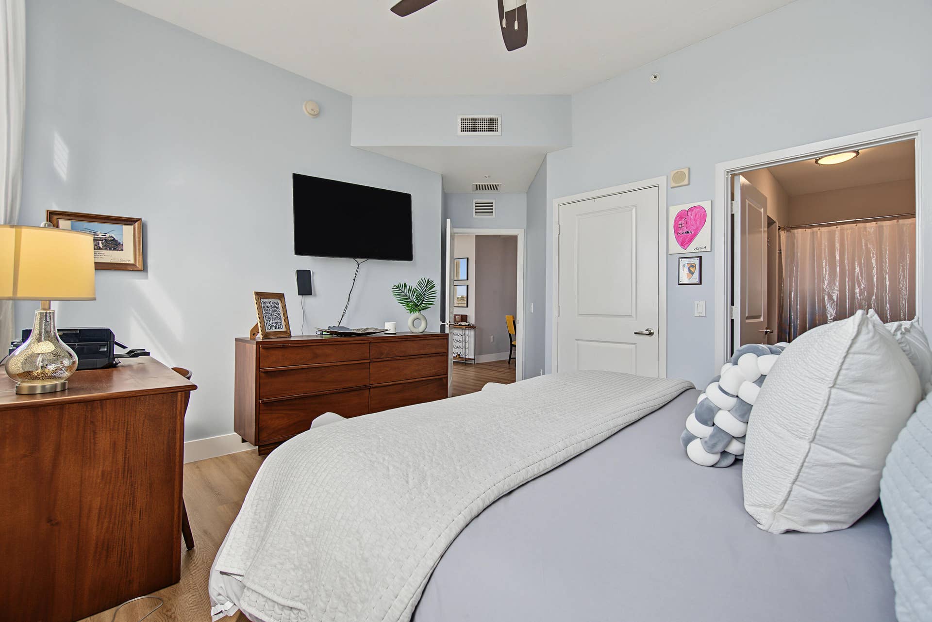 300 S AUSTRALIAN Avenue, #307, West Palm Beach, West Palm Beach, FL 33401 DSC06238