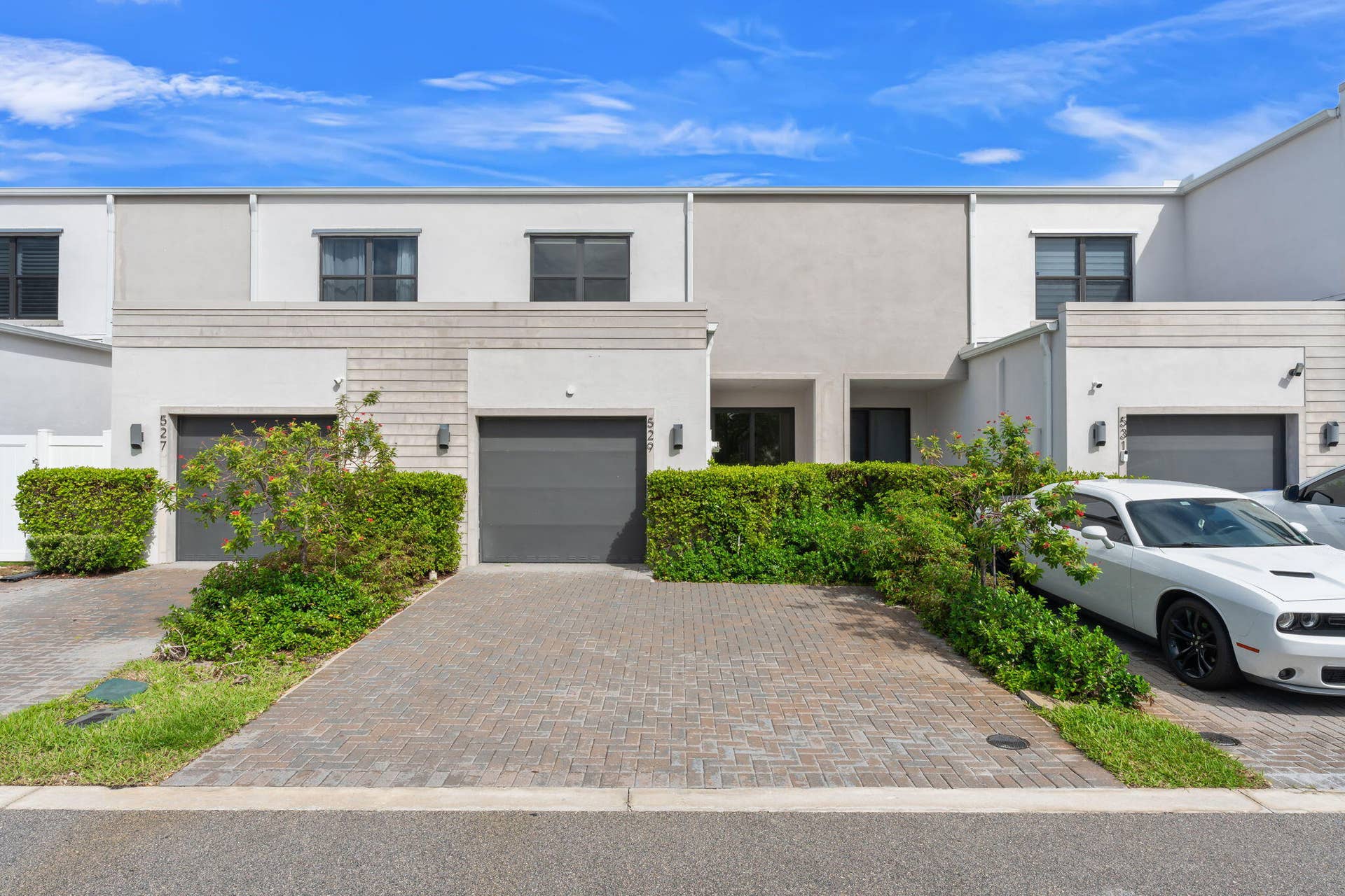 529 NW 17TH Street, Fort Lauderdale, FL 33311 1-web-or-mls-529 NW 17th St, Fort Lauder