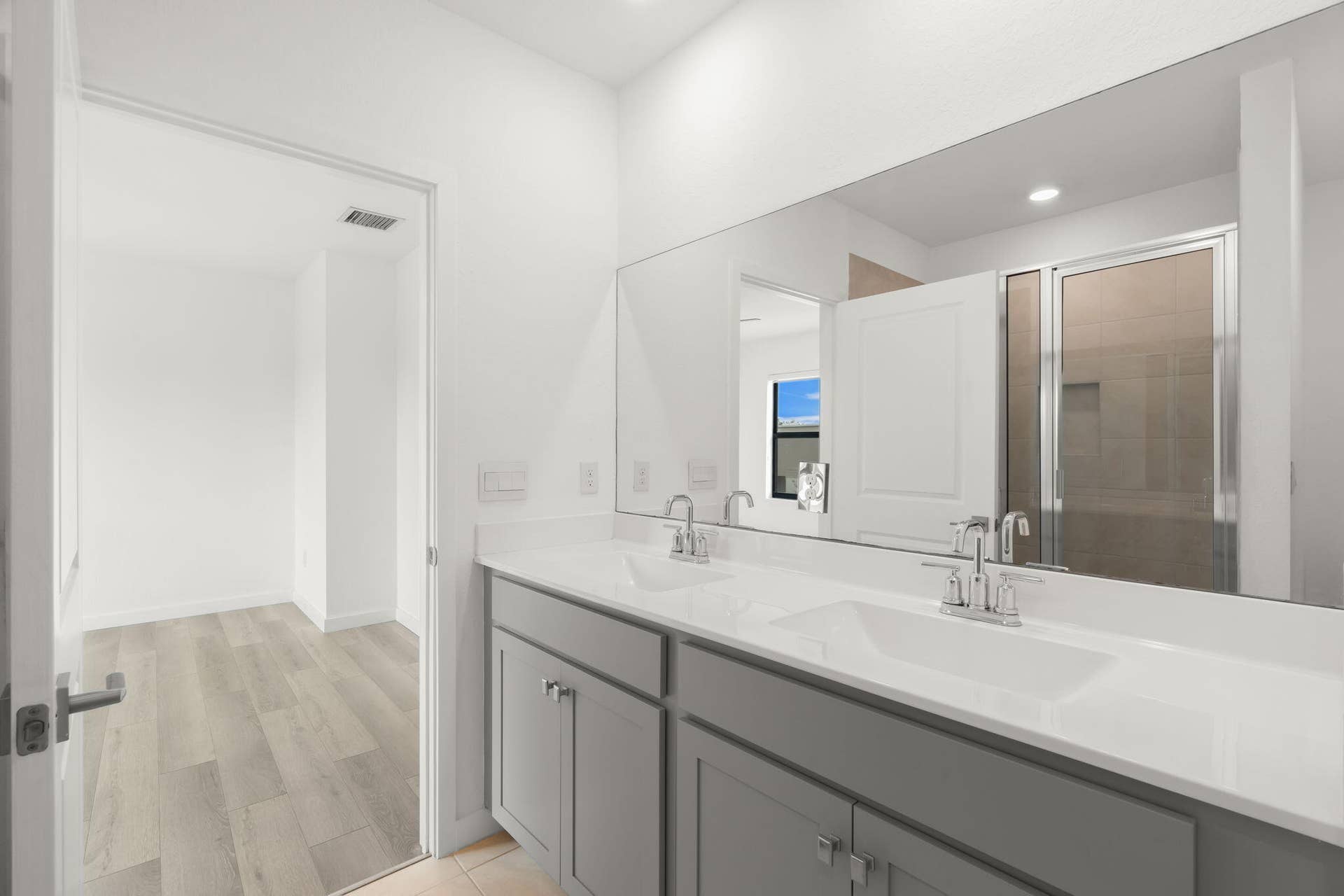 529 NW 17TH Street, Fort Lauderdale, FL 33311 30-web-or-mls-529 NW 17th St, Fort Laude