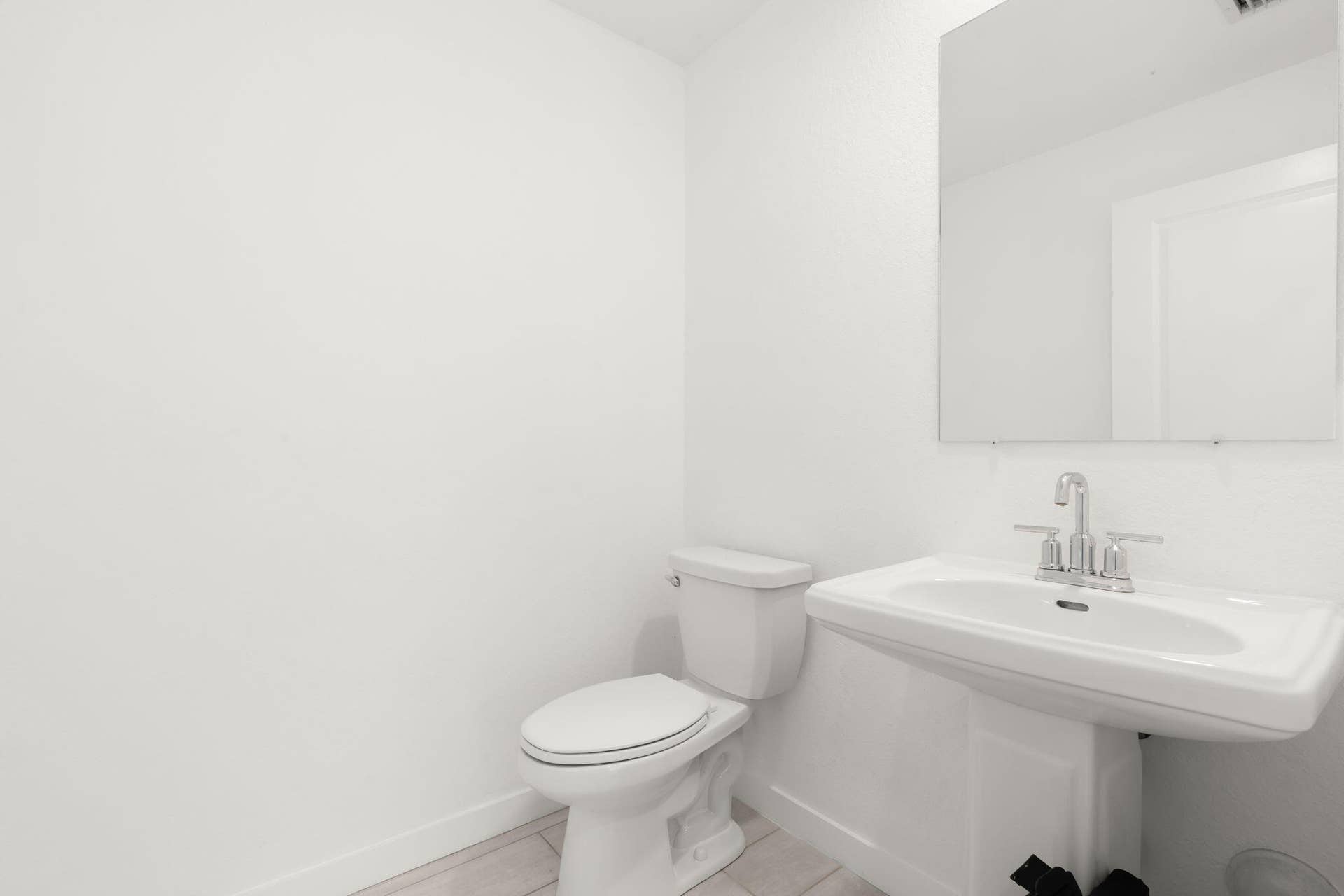529 NW 17TH Street, Fort Lauderdale, FL 33311 4-web-or-mls-529 NW 17th St, Fort Lauder