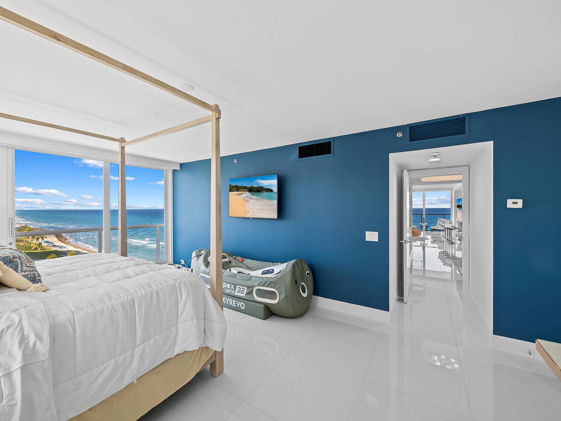 3505 S Ocean Boulevard, #10N, Highland Beach, FL 33487 Formal Primary suite