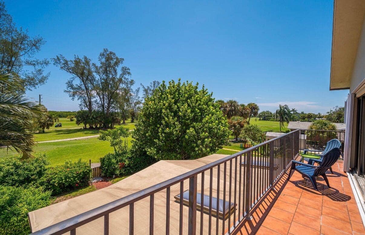 1324 N Lakeside Drive, Lake Worth Beach, FL 33460 IMG_5057
