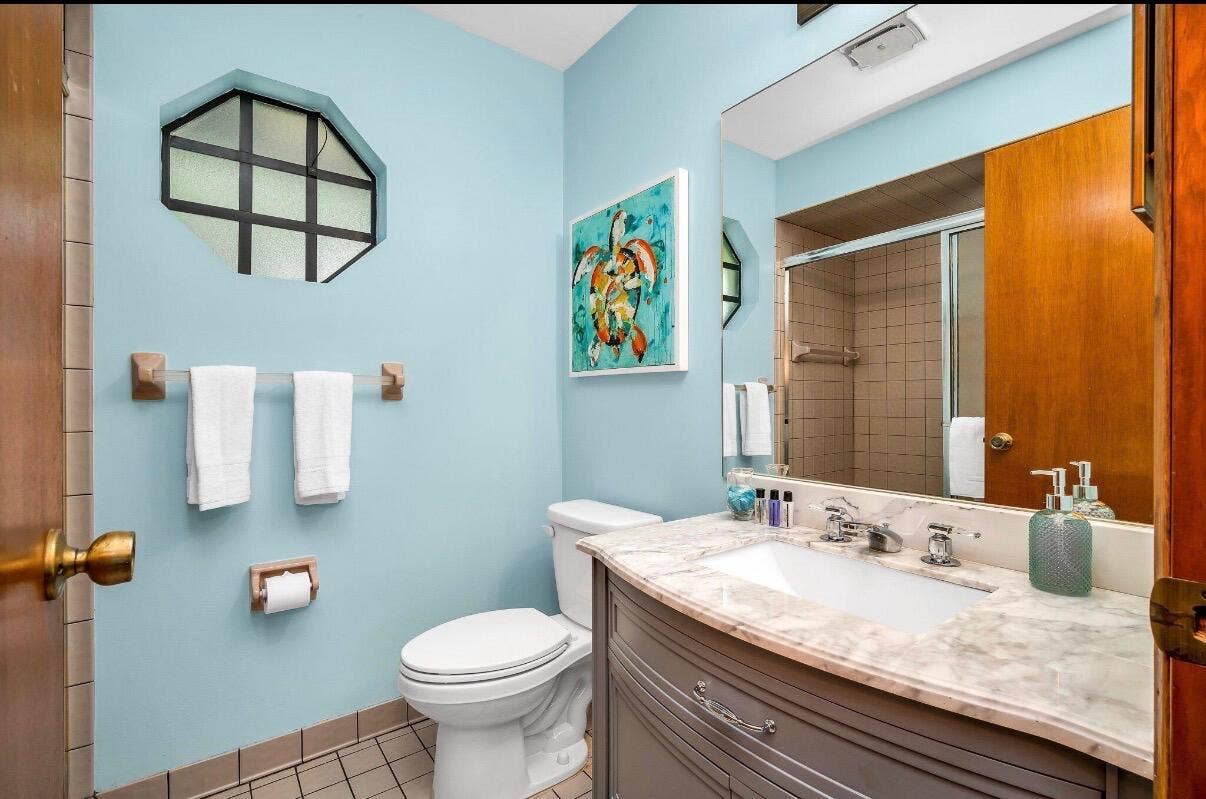 1324 N Lakeside Drive, Lake Worth Beach, FL 33460 IMG_5038