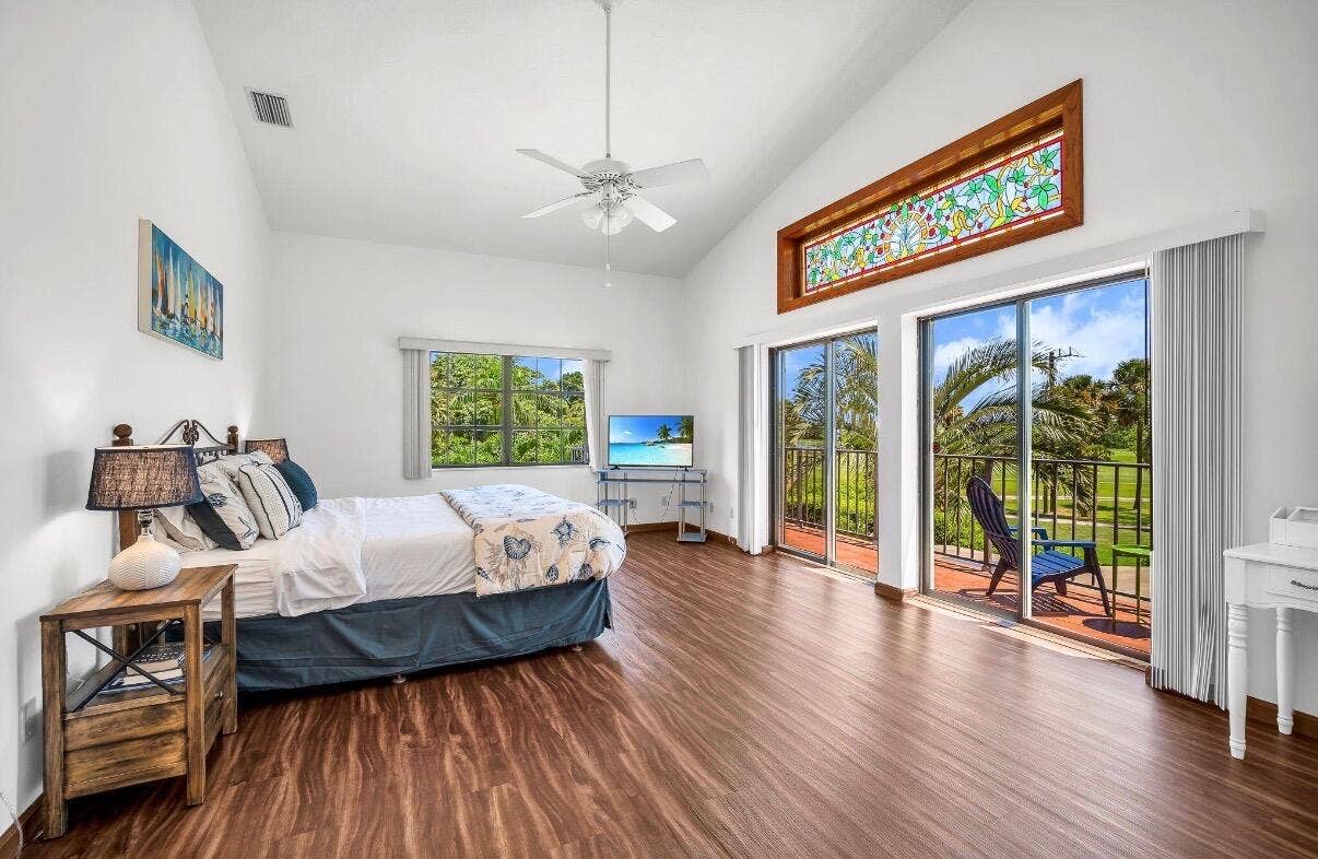 1324 N Lakeside Drive, Lake Worth Beach, FL 33460 IMG_5042