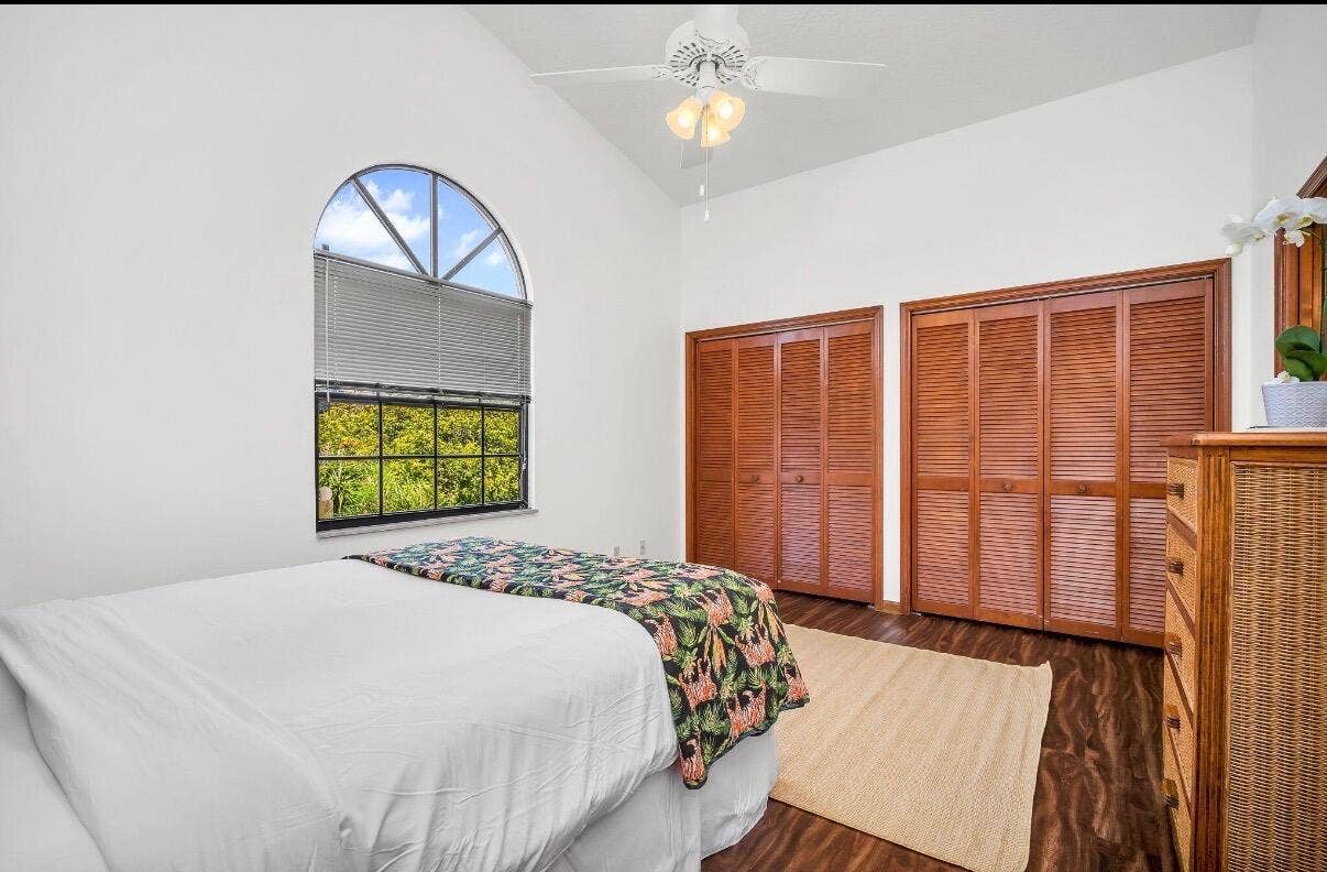 1324 N Lakeside Drive, Lake Worth Beach, FL 33460 IMG_5040