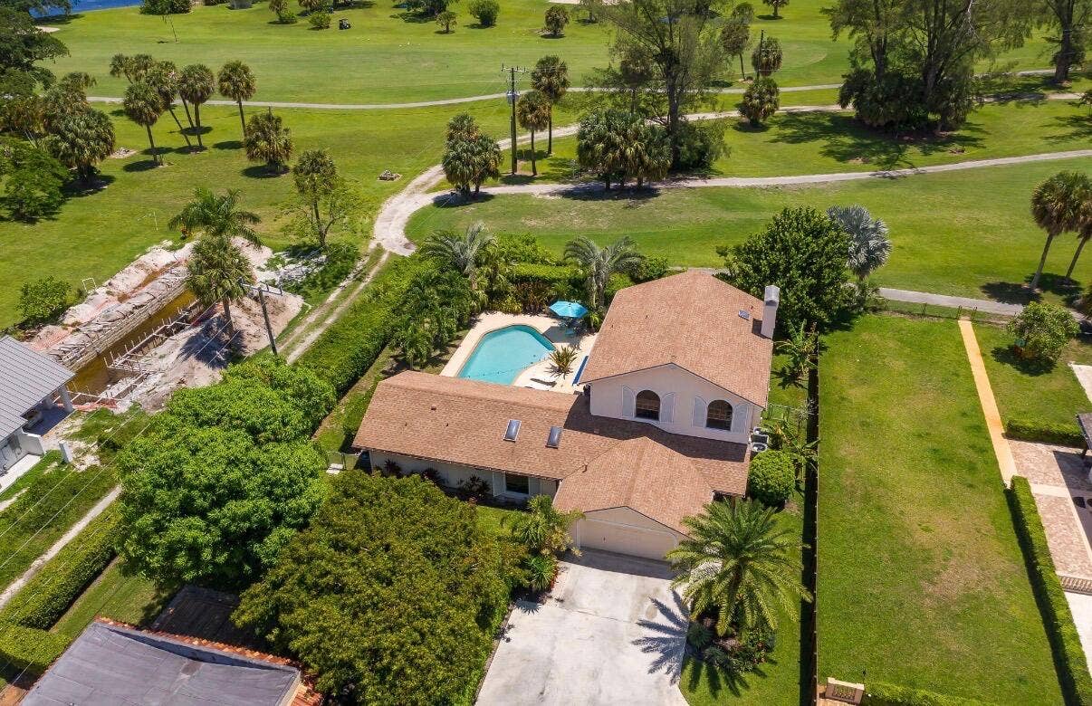 1324 N Lakeside Drive, Lake Worth Beach, FL 33460 IMG_5061