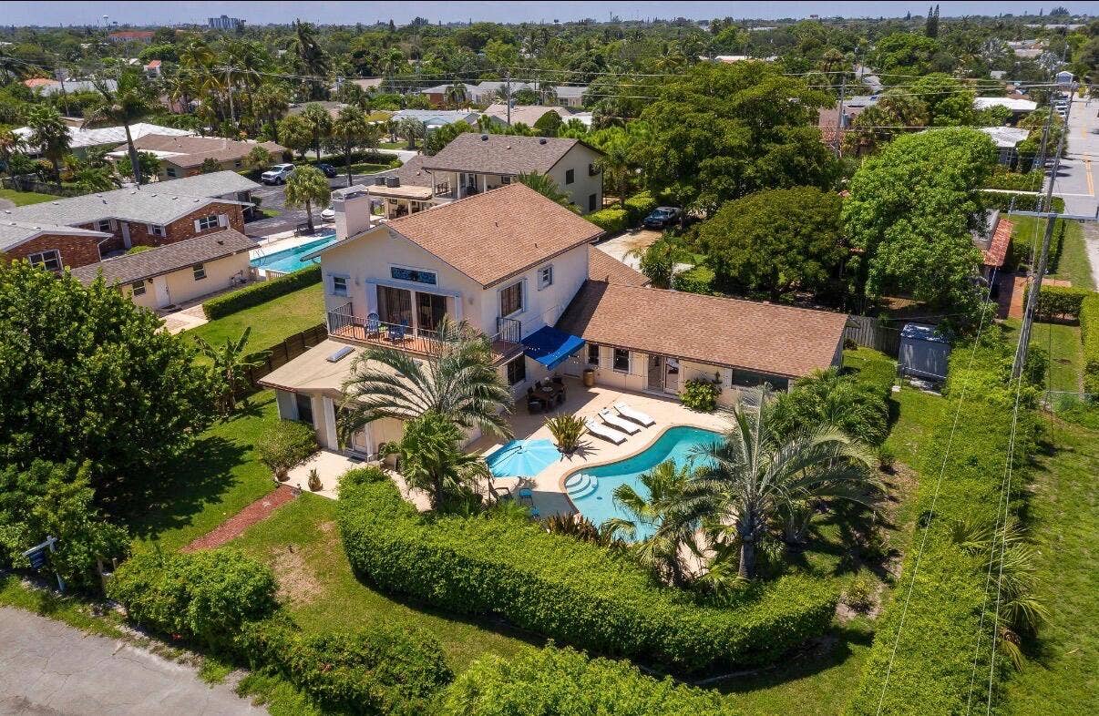 1324 N Lakeside Drive, Lake Worth Beach, FL 33460 IMG_5063