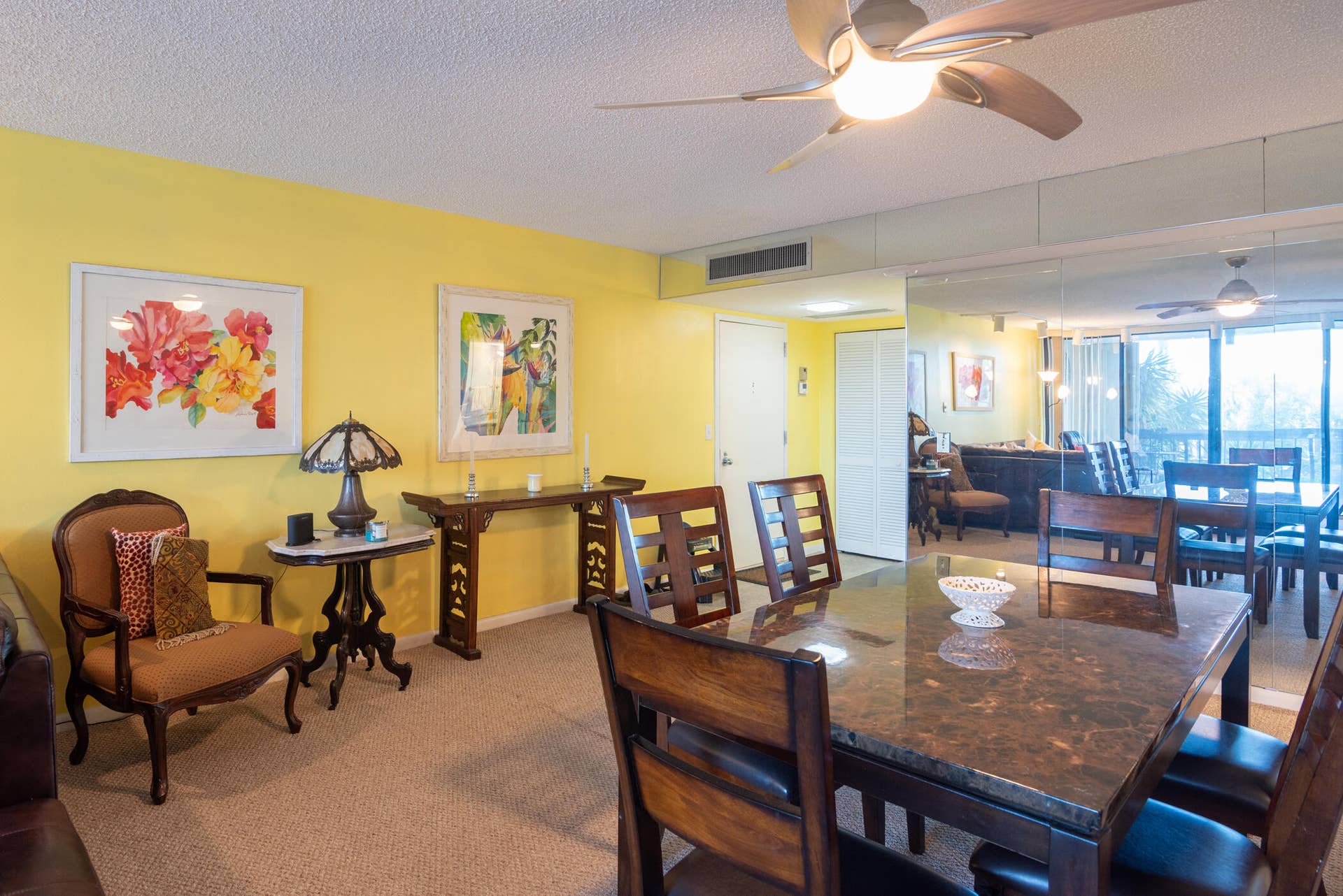 2425 PRESIDENTIAL Way, #201, West Palm Beach, FL 33401 Clark 2425 Presidential Way 201-012