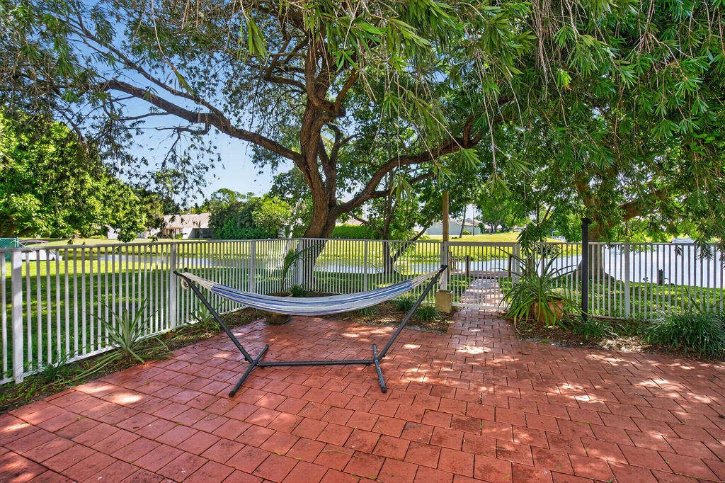 740 Lake Wellington Drive, Wellington, FL 33414 Paved Patio