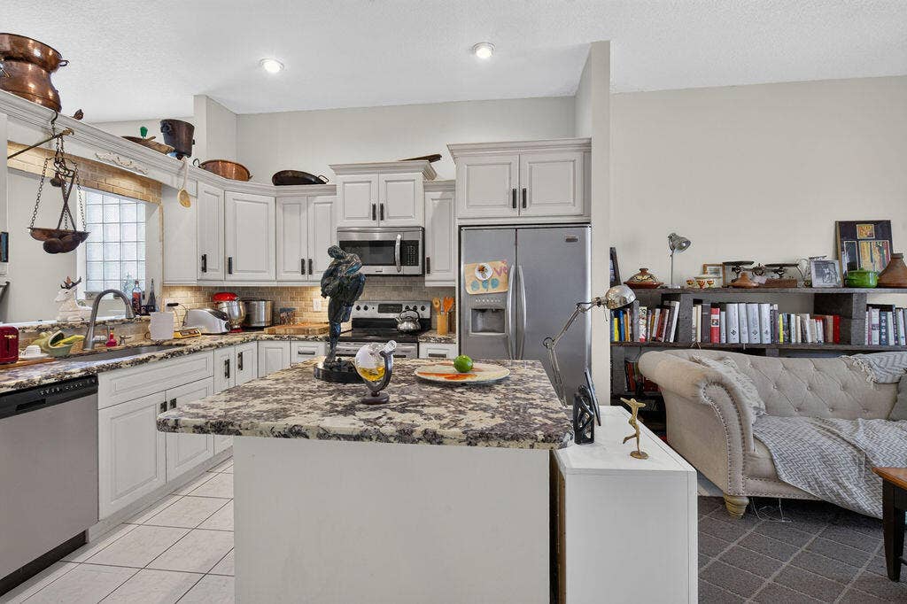 740 Lake Wellington Drive, Wellington, FL 33414 Kitchen