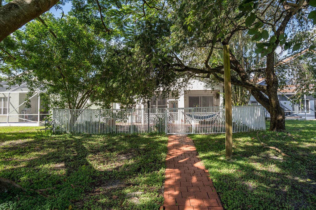 740 Lake Wellington Drive, Wellington, FL 33414 Backyard