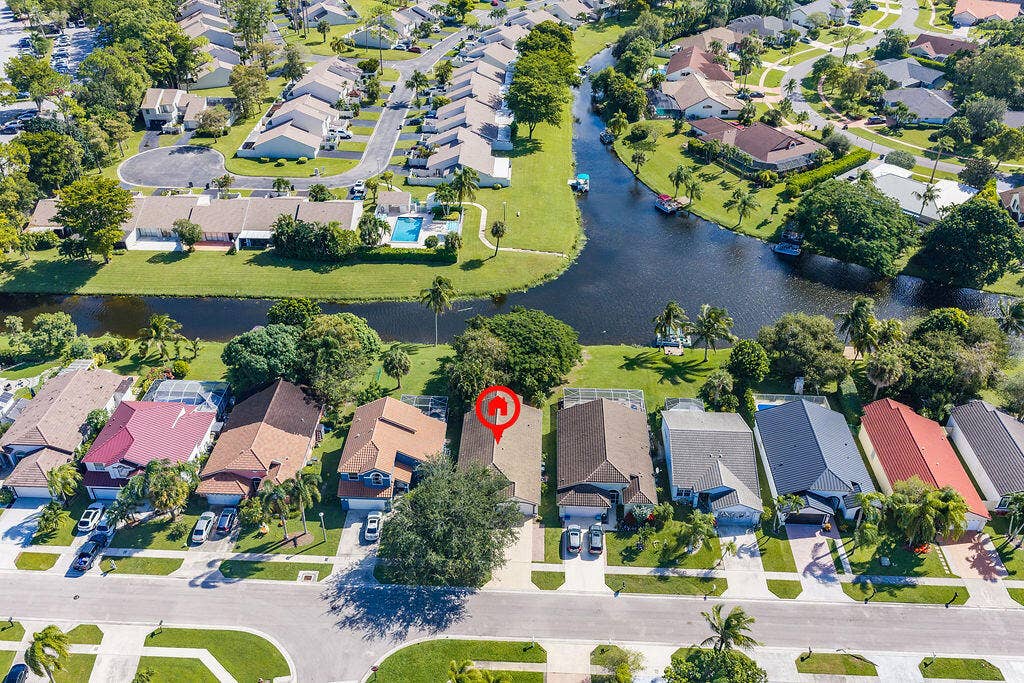 740 Lake Wellington Drive, Wellington, FL 33414 Aerial