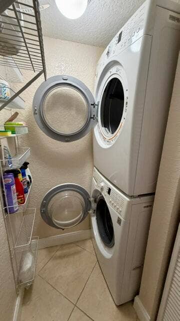 744 NE 14TH Avenue, #16, Fort Lauderdale, FL 33304 Laundry Closet in Unit