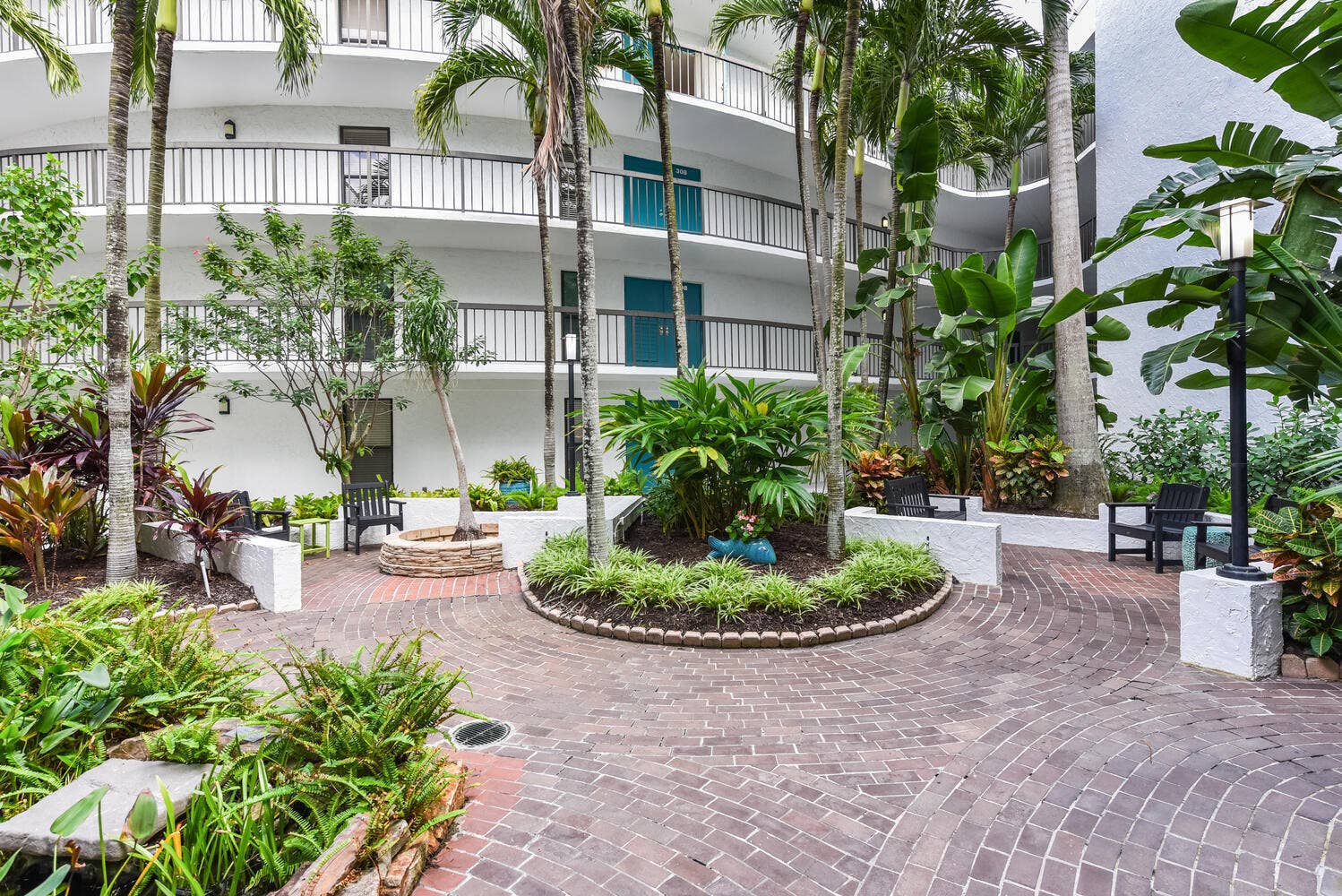 1357 NE OCEAN Boulevard, #404, Stuart, FL 34996 20251116173008567678000000-o