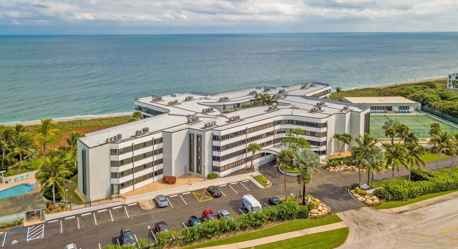 1357 NE OCEAN Boulevard, #404, Stuart, FL 34996 20251116173000626787000000-o