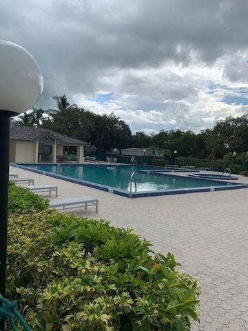 500 Ocean Trail Way, #306, Jupiter, FL 33477 Community Pool