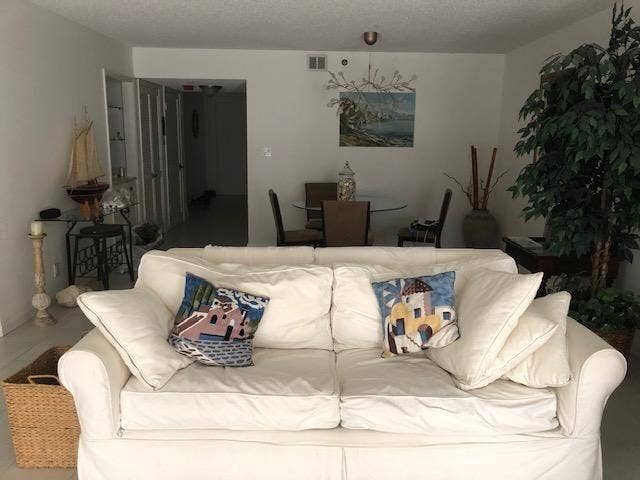 500 Ocean Trail Way, #306, Jupiter, FL 33477 Living room