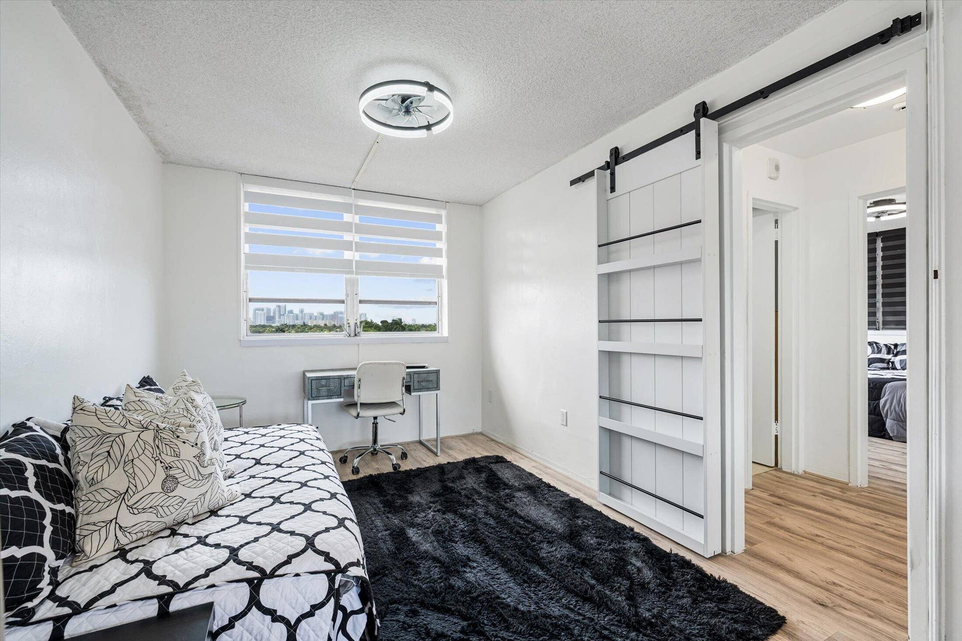 2400 NE 9th Street, #604, Fort Lauderdale, FL 33304 10-2400 NE 9th St #604, Fort Lauderdale-