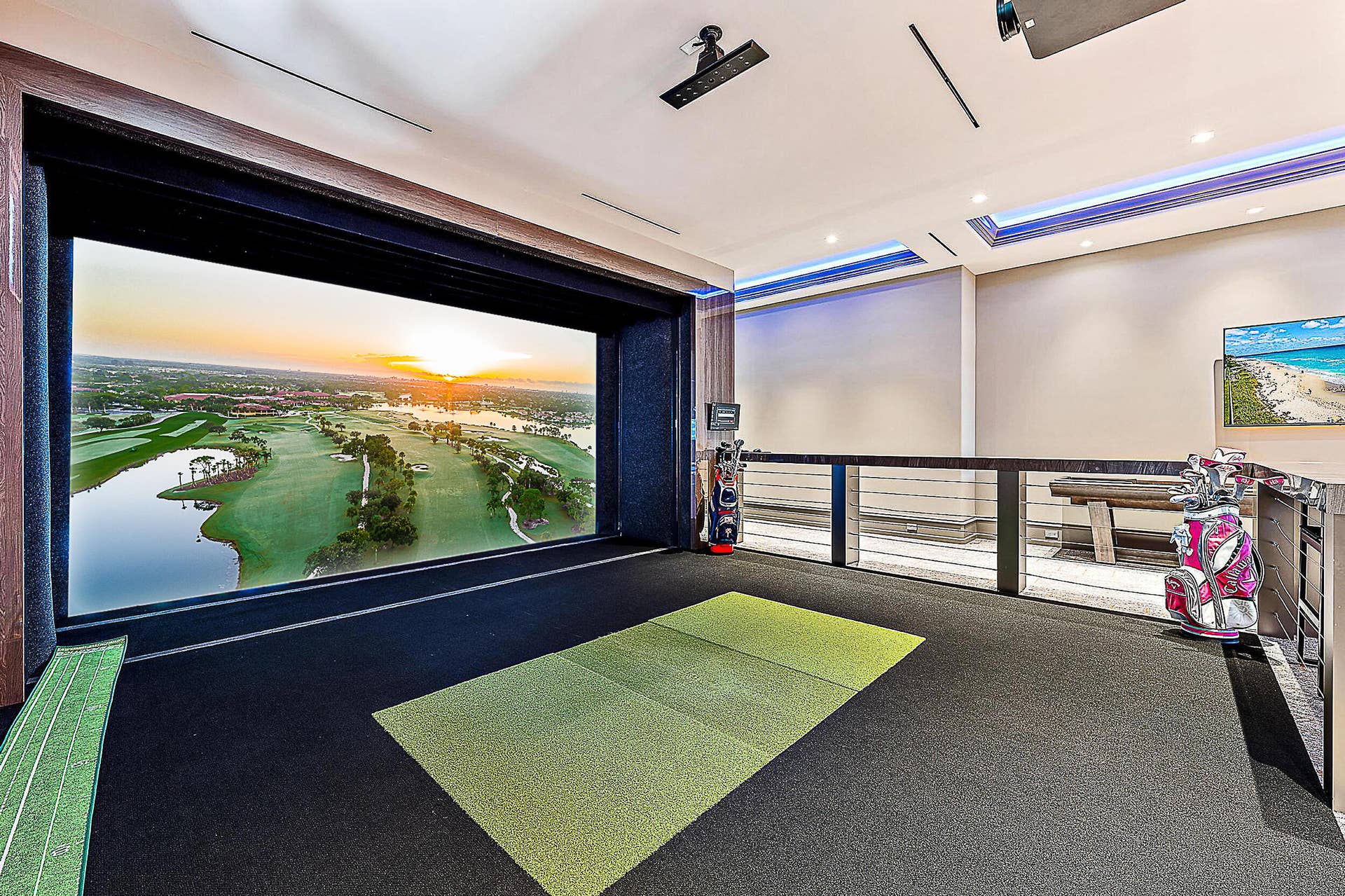 176 Spyglass Lane, Jupiter, FL 33477 Golf Simulator