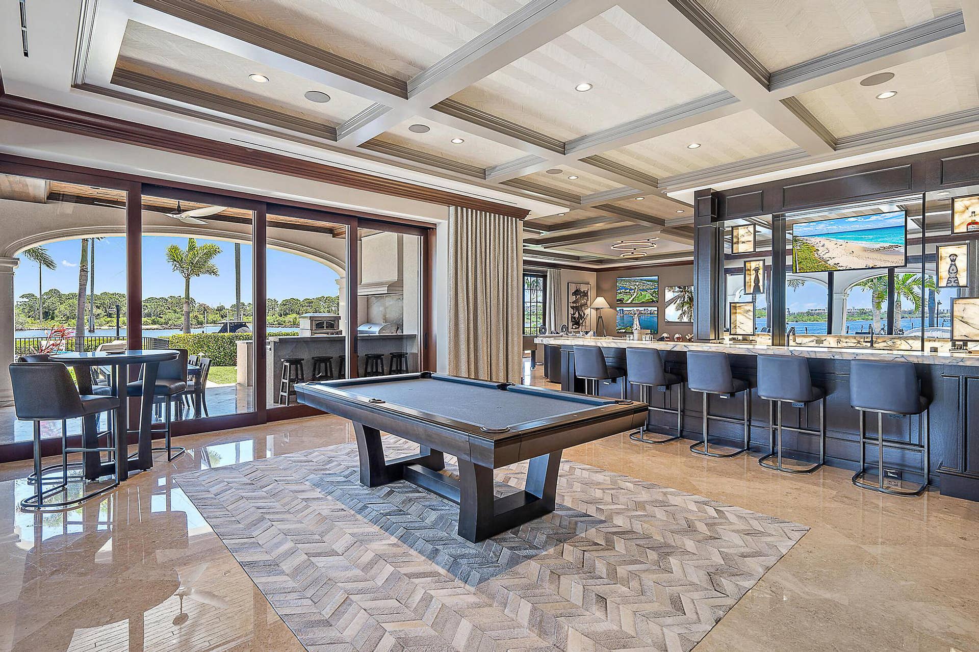 176 Spyglass Lane, Jupiter, FL 33477 Bar