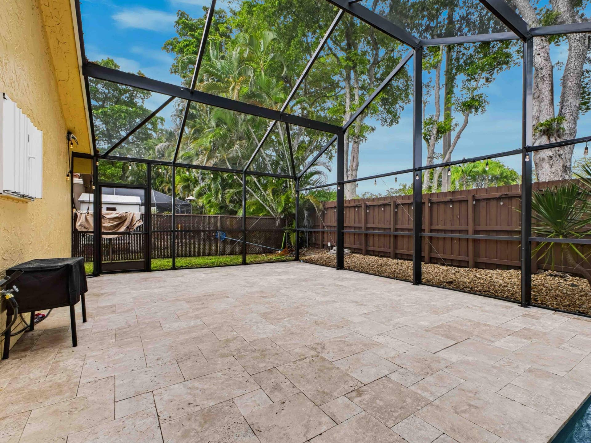 4851 NW 52ND Street, Coconut Creek, FL 33073 Screened Patio