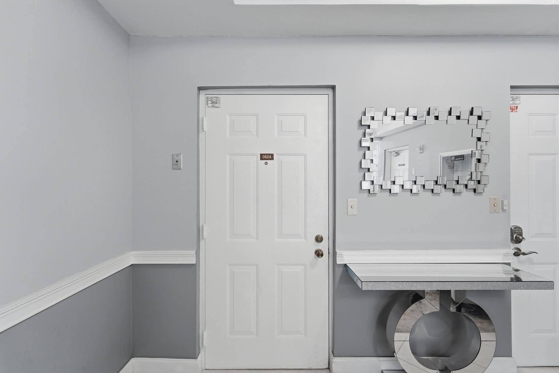 Private Common Area leading into Unit