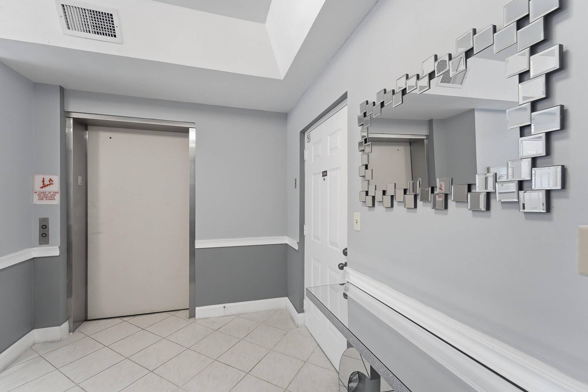 Private Common Area leading into Unit