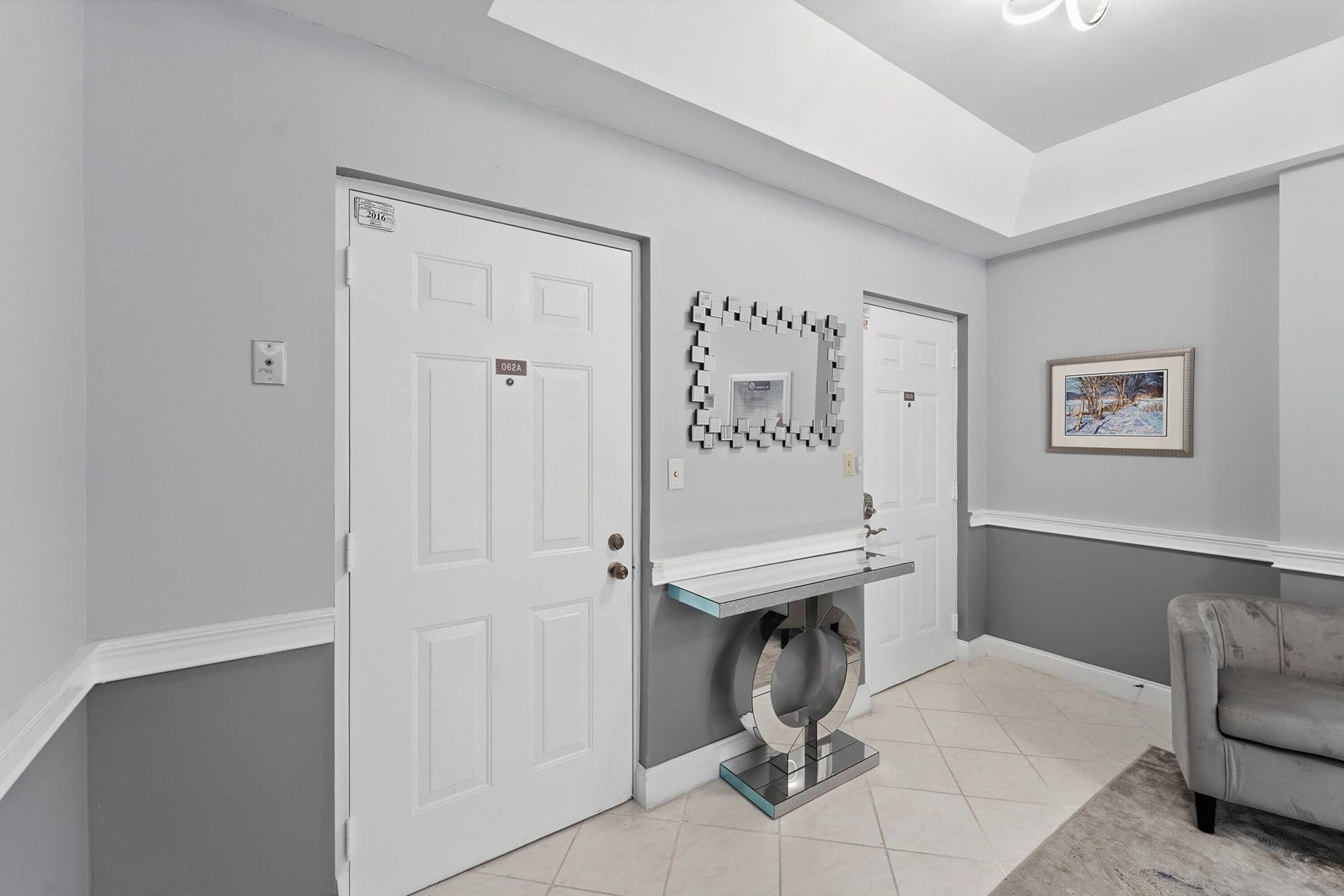 Private Common Area leading into Unit