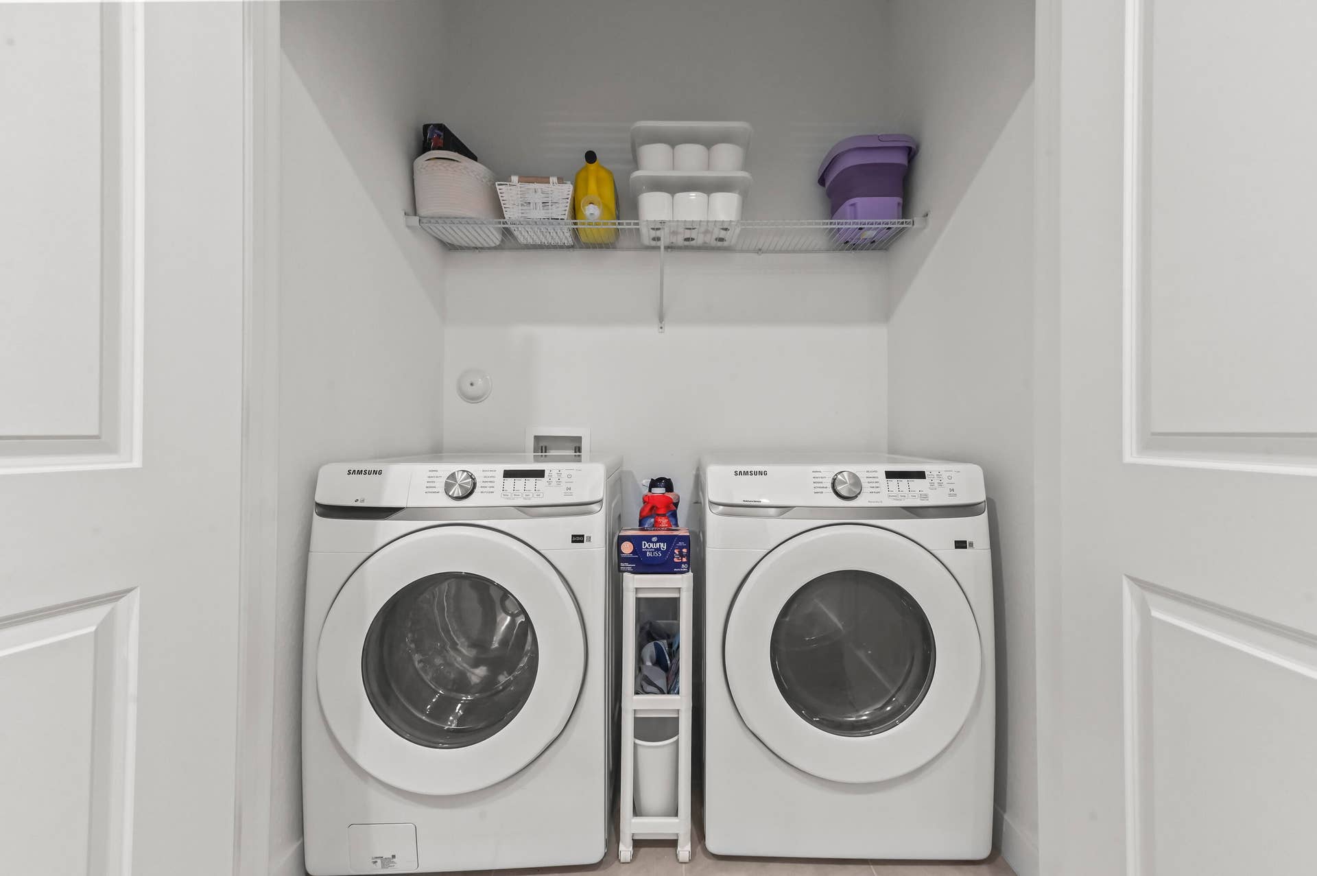 864 NW 3rd Terrace, Pompano Beach, Pompano Beach, FL 33060 16 laundry room 01