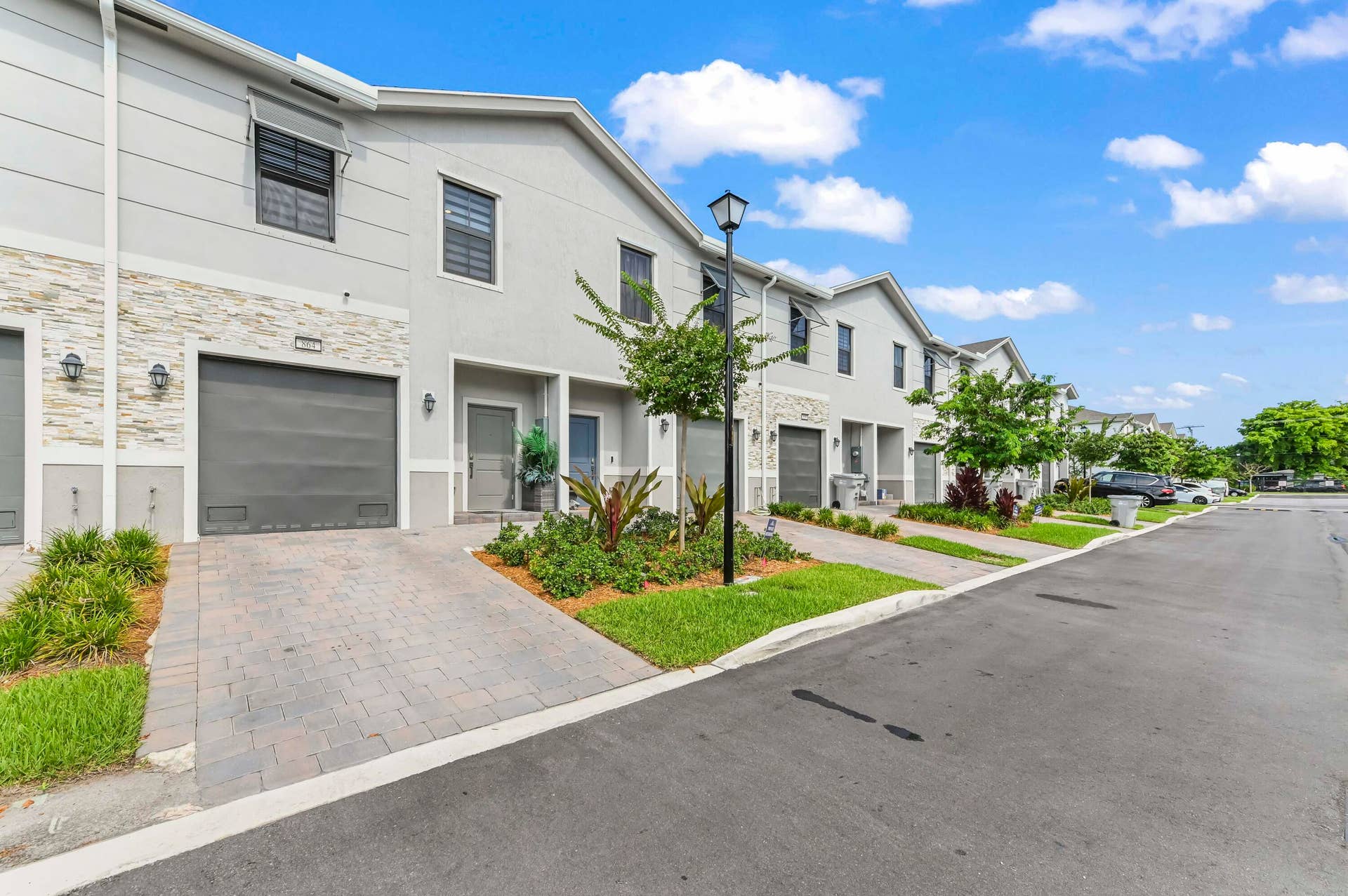 864 NW 3rd Terrace, Pompano Beach, Pompano Beach, FL 33060 02 Front 02