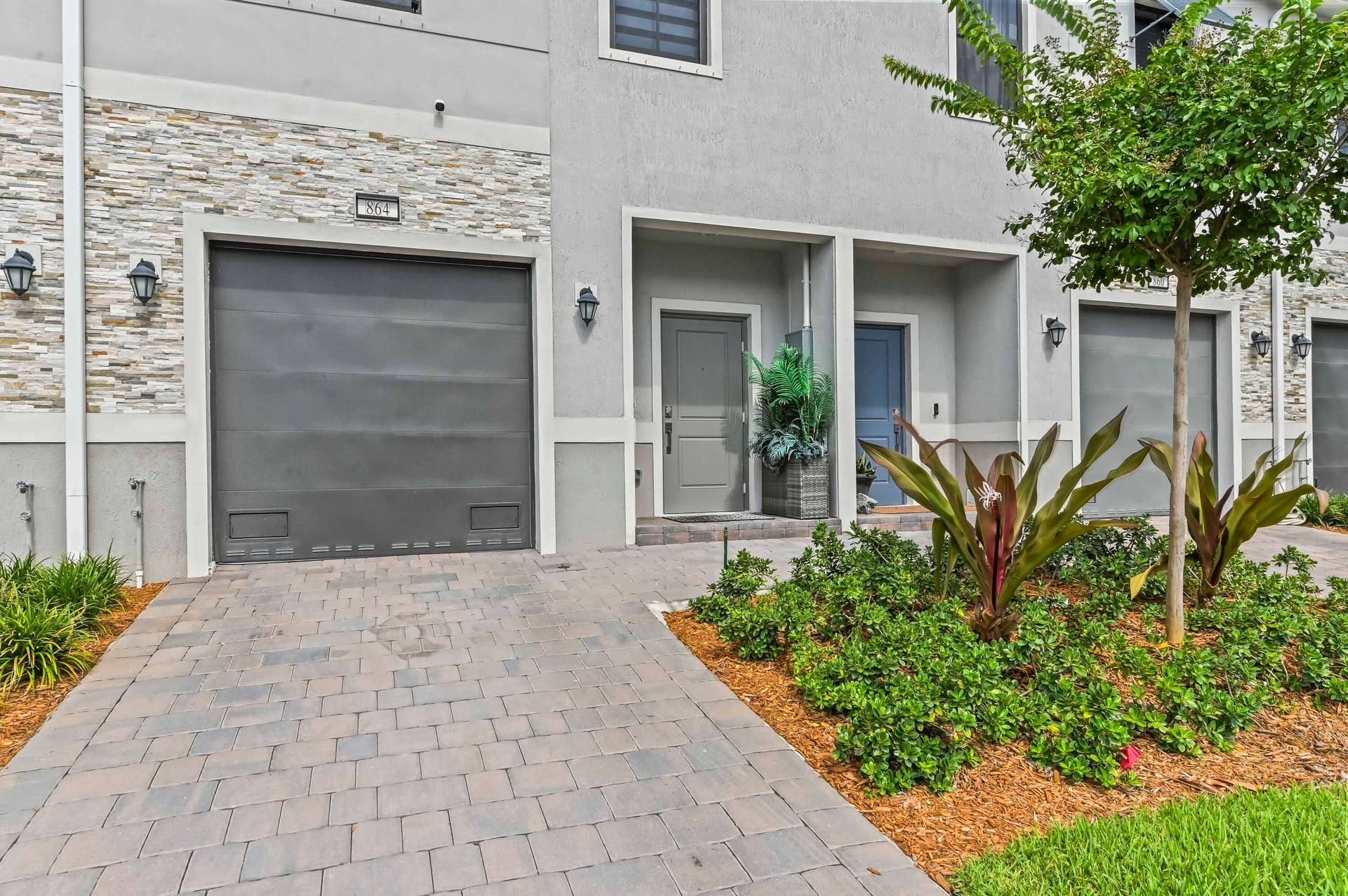 864 NW 3rd Terrace, Pompano Beach, Pompano Beach, FL 33060 03 Front 03