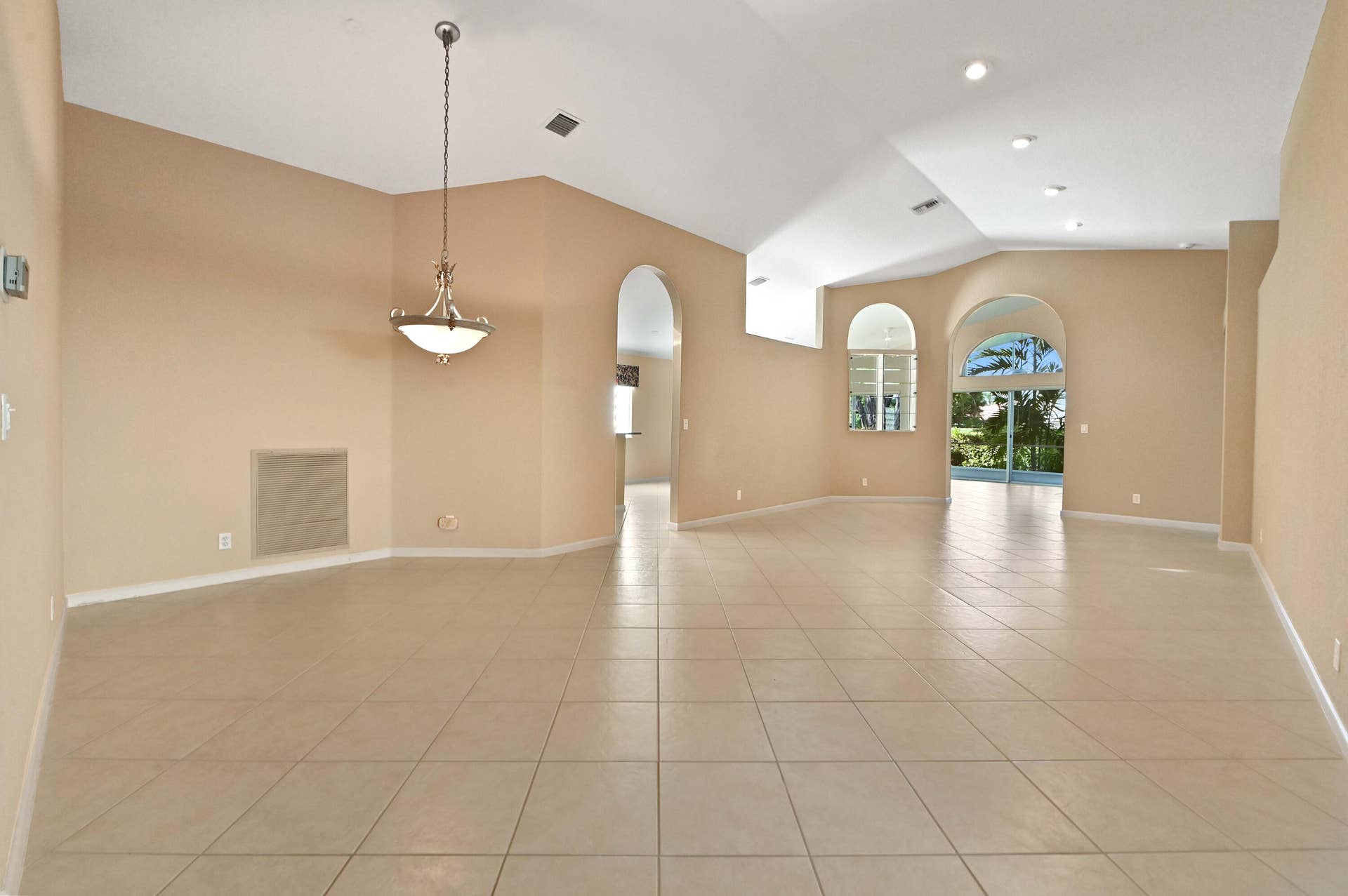 12788 Coral Lakes Drive, Boynton Beach, FL 33437 05 Dining area 01