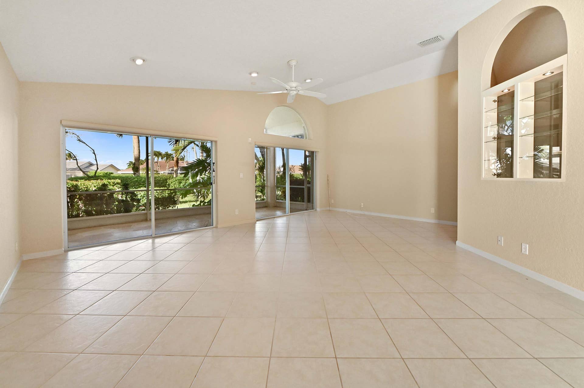 12788 Coral Lakes Drive, Boynton Beach, FL 33437 12 Living room 06