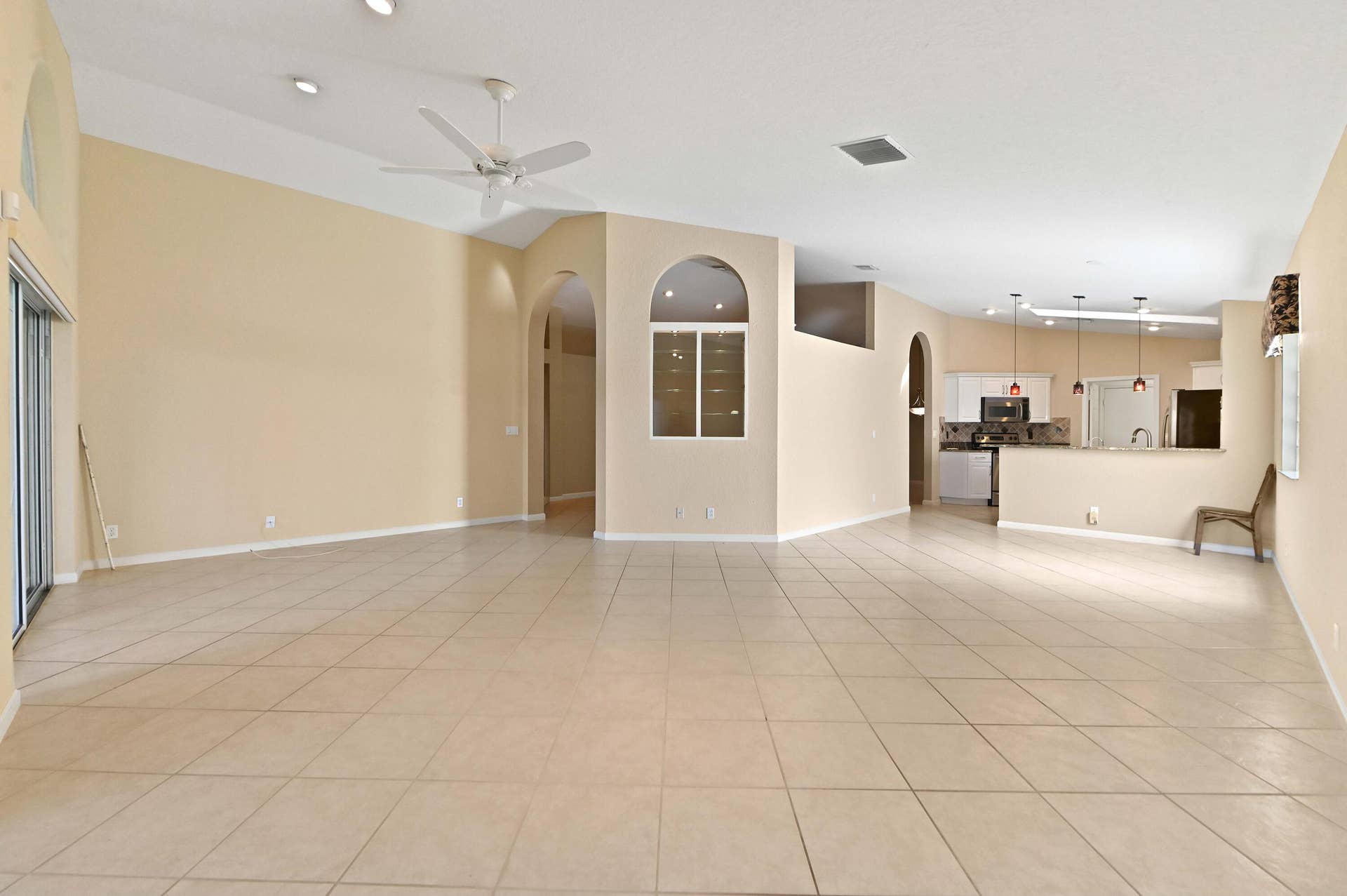 12788 Coral Lakes Drive, Boynton Beach, FL 33437 11 Living room 05