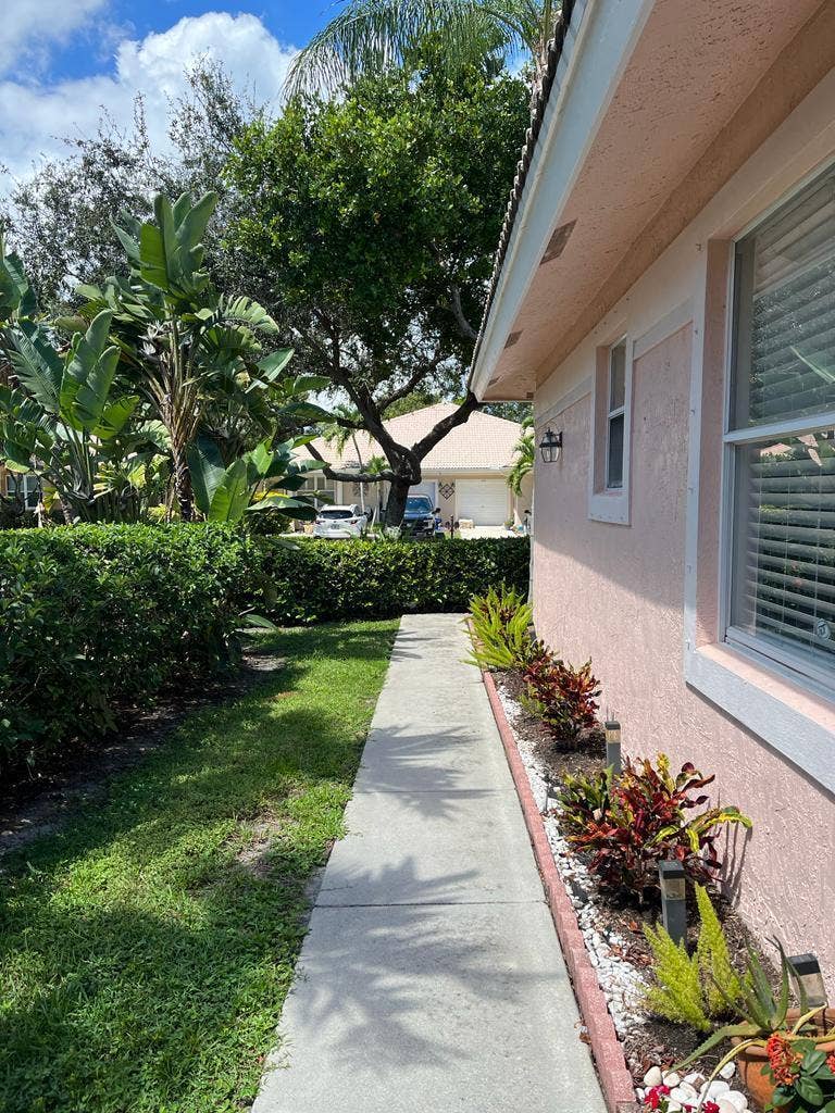 Property photo for 305 W Coral Trace Circle, Delray Beach, FL