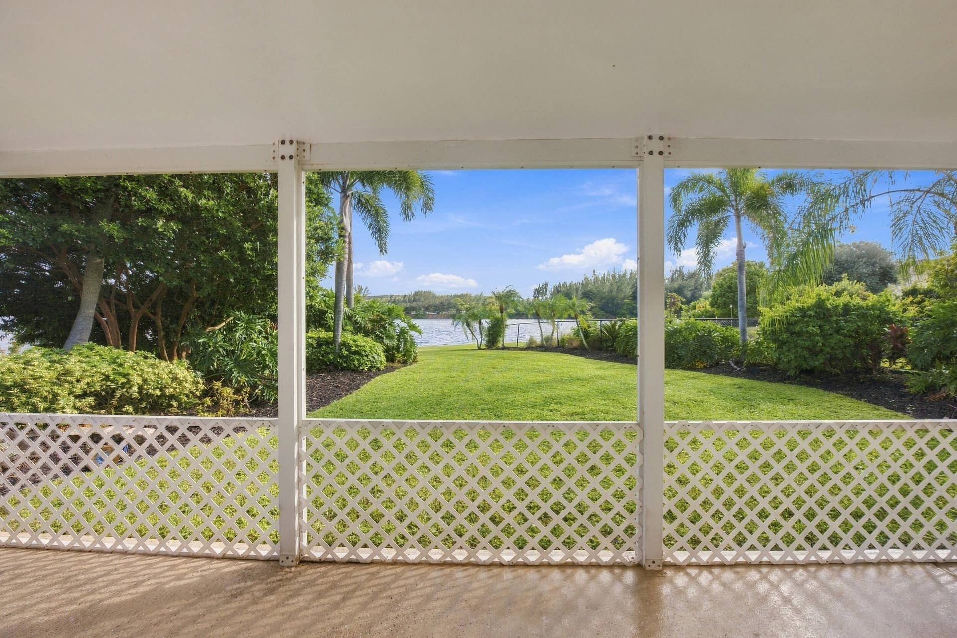4592 SW 14TH Street, Deerfield Beach, FL 33442 58__jjl4946