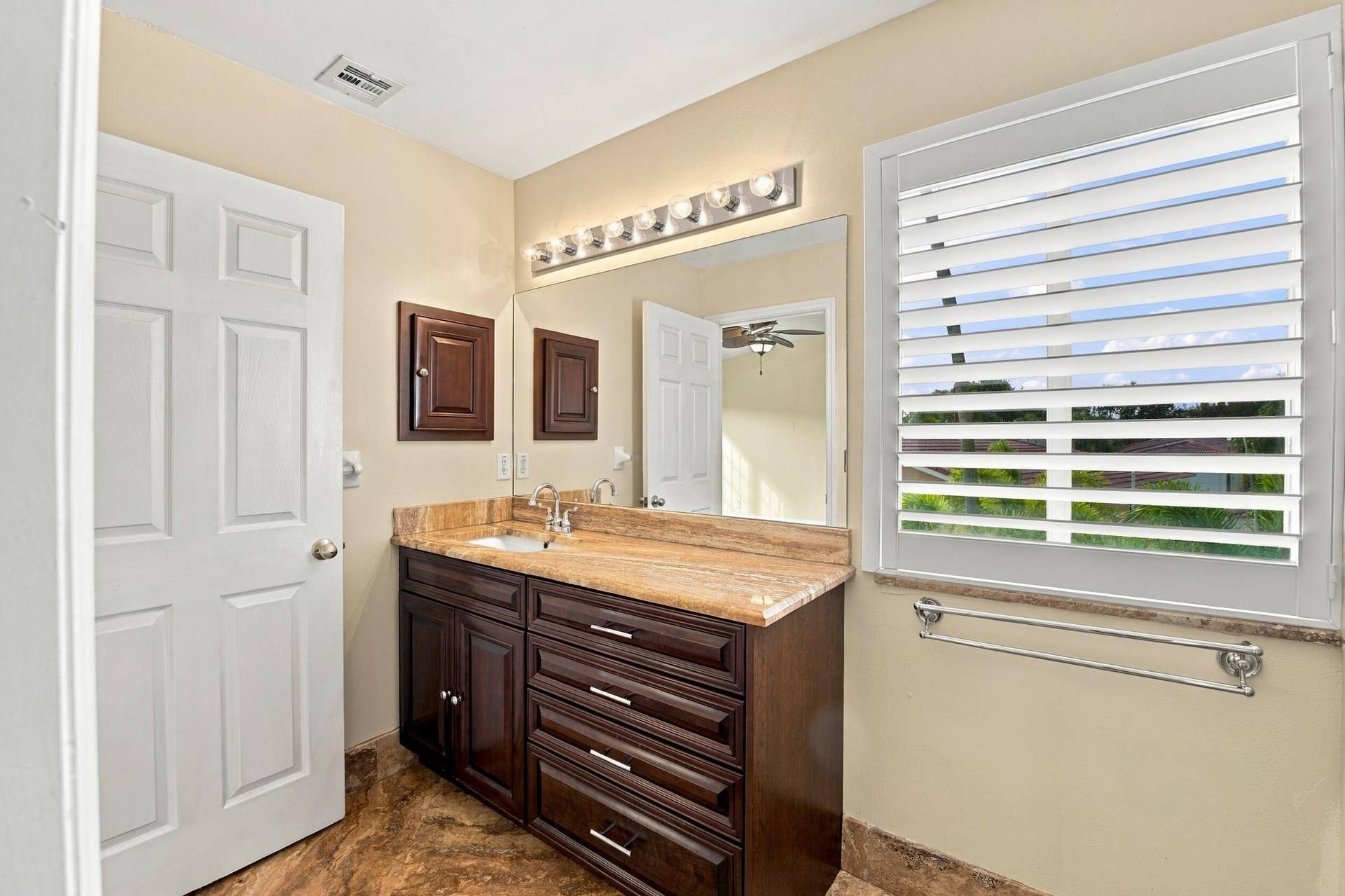 4592 SW 14TH Street, Deerfield Beach, FL 33442 27__jjl4866