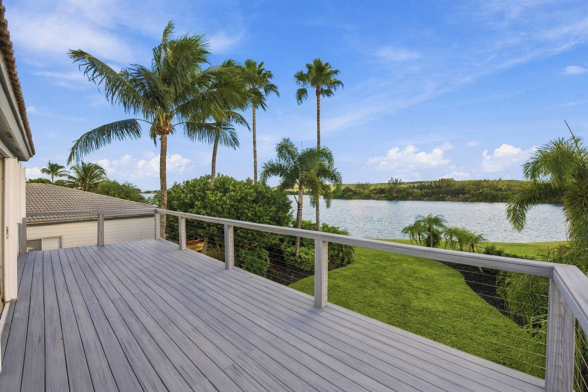 4592 SW 14TH Street, Deerfield Beach, FL 33442 75__jjl5104