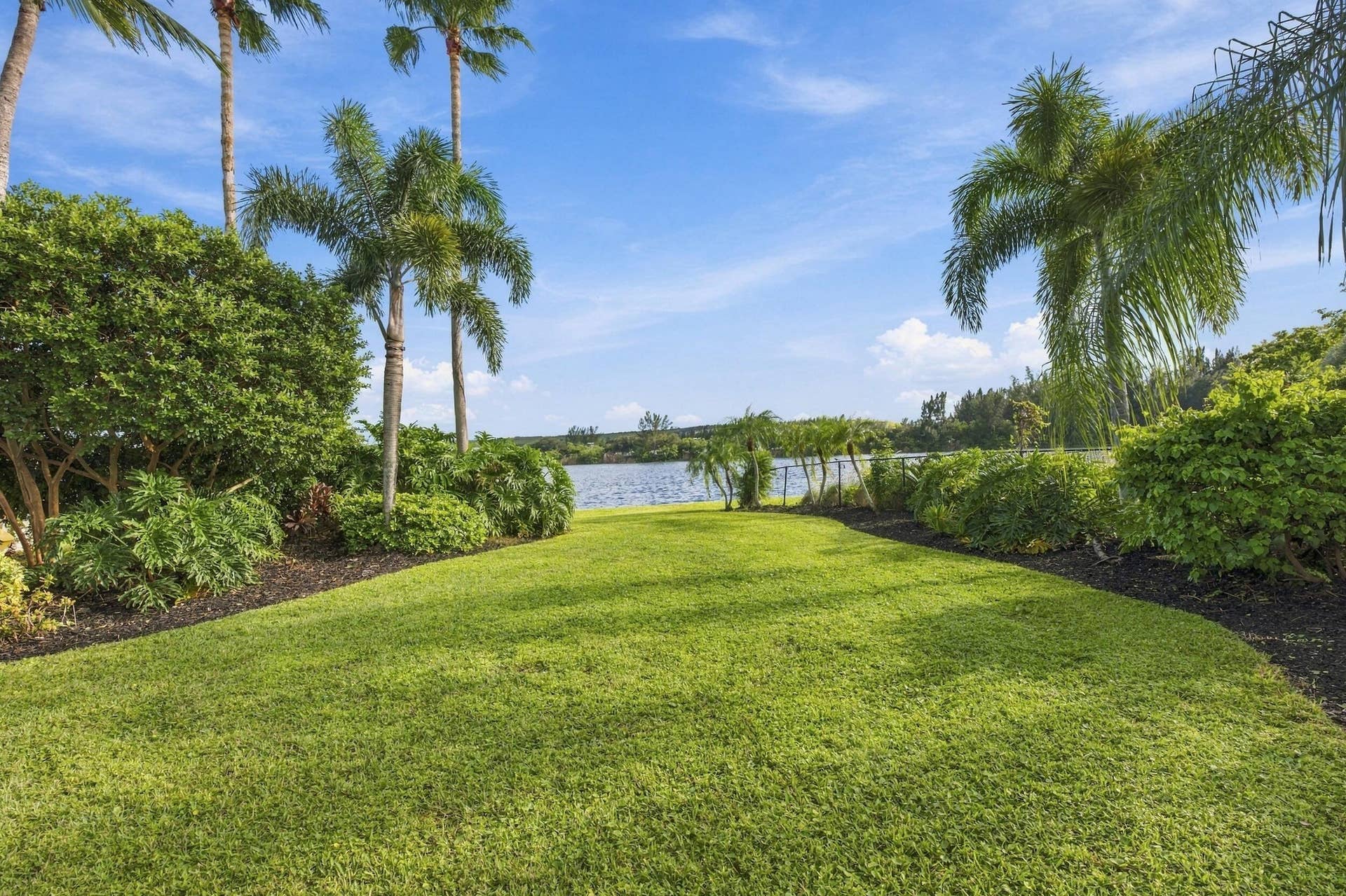 4592 SW 14TH Street, Deerfield Beach, FL 33442 61__jjl4961