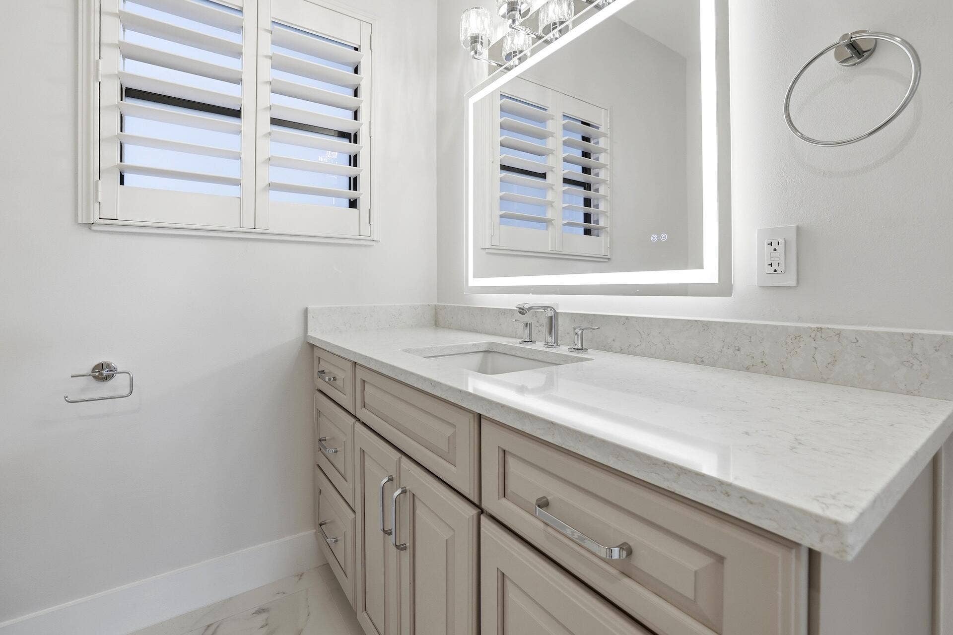 1210 Bimini Lane, Singer Island, FL 33404 Bathroom 3