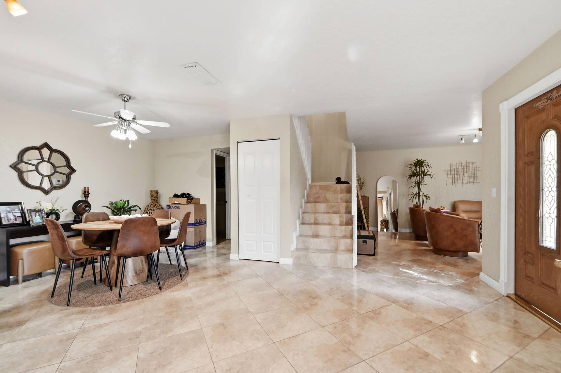302 Woodland Road, Palm Springs, FL 33461 14 Dining area 03