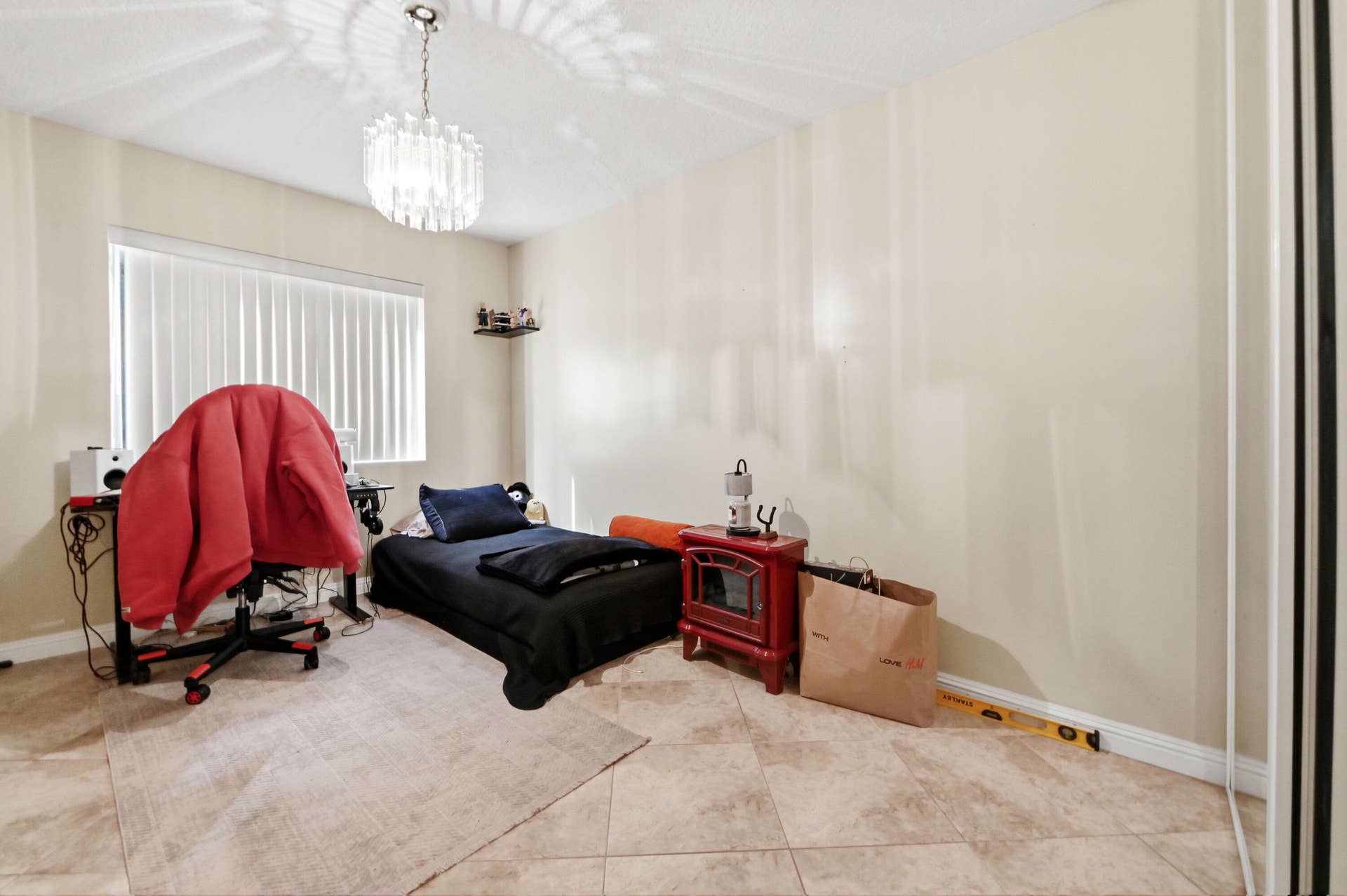 302 Woodland Road, Palm Springs, FL 33461 15 Bedroom 01